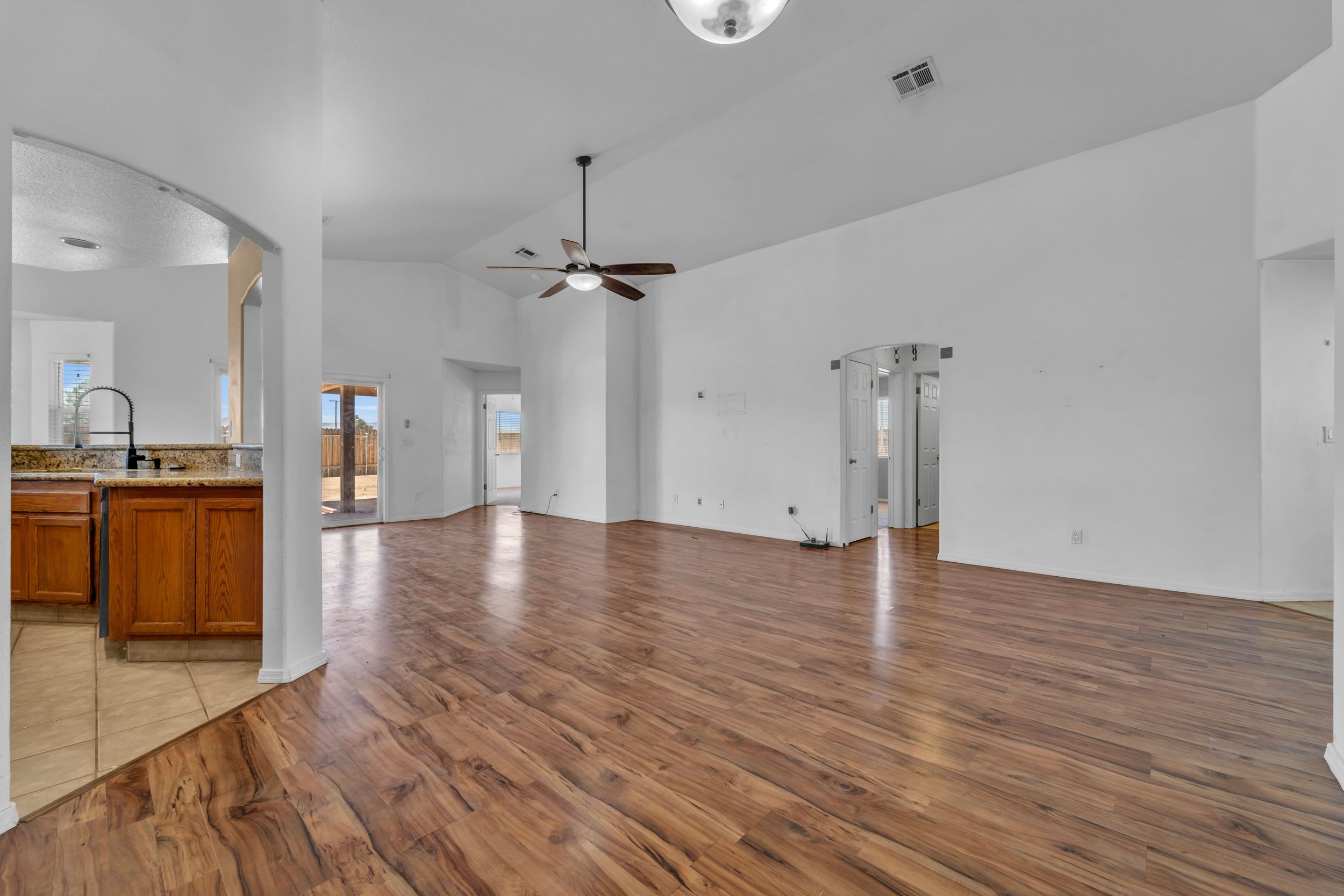 Ives Ct. 6.JPG