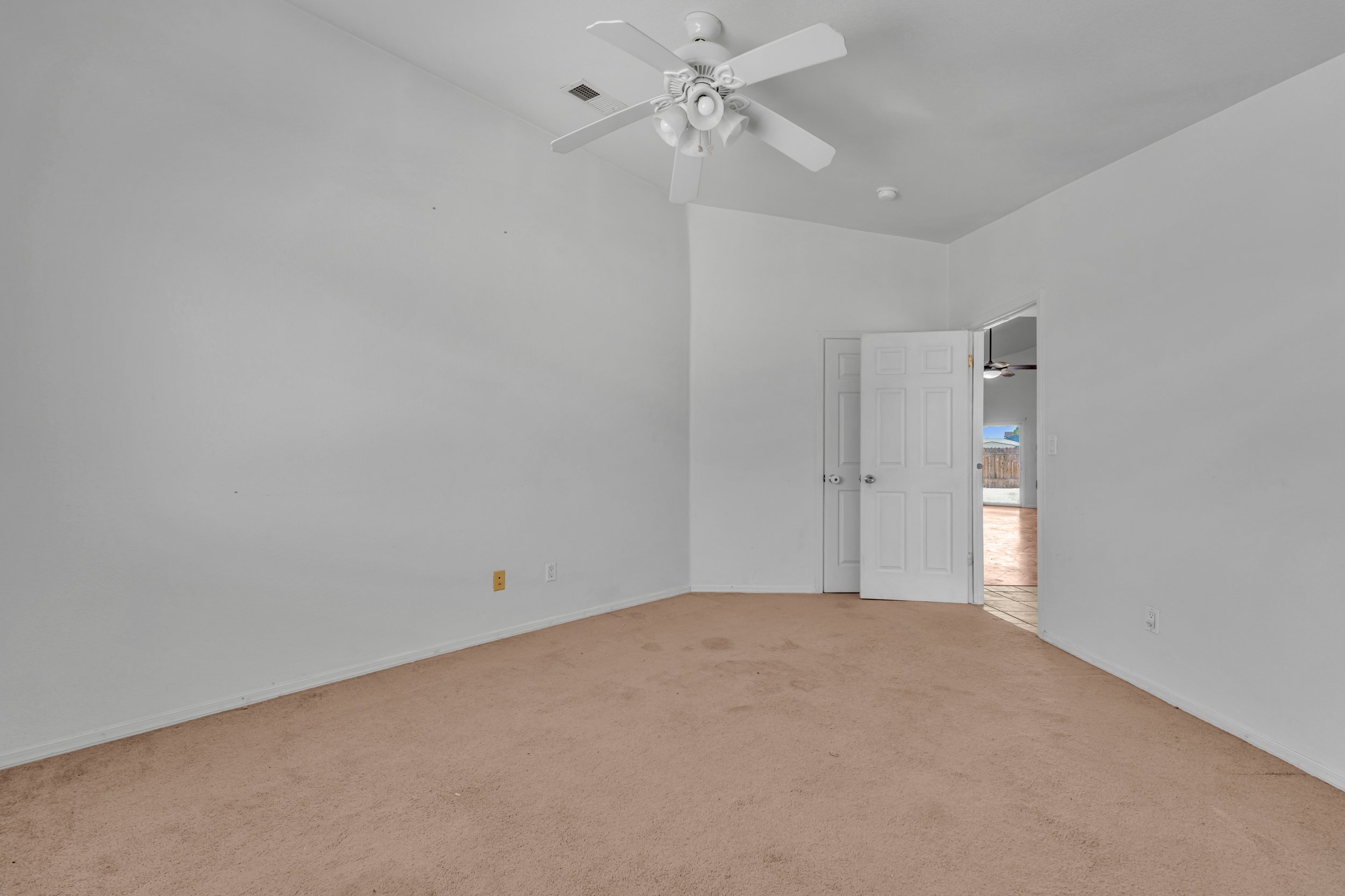 Ives Ct. 14.JPG