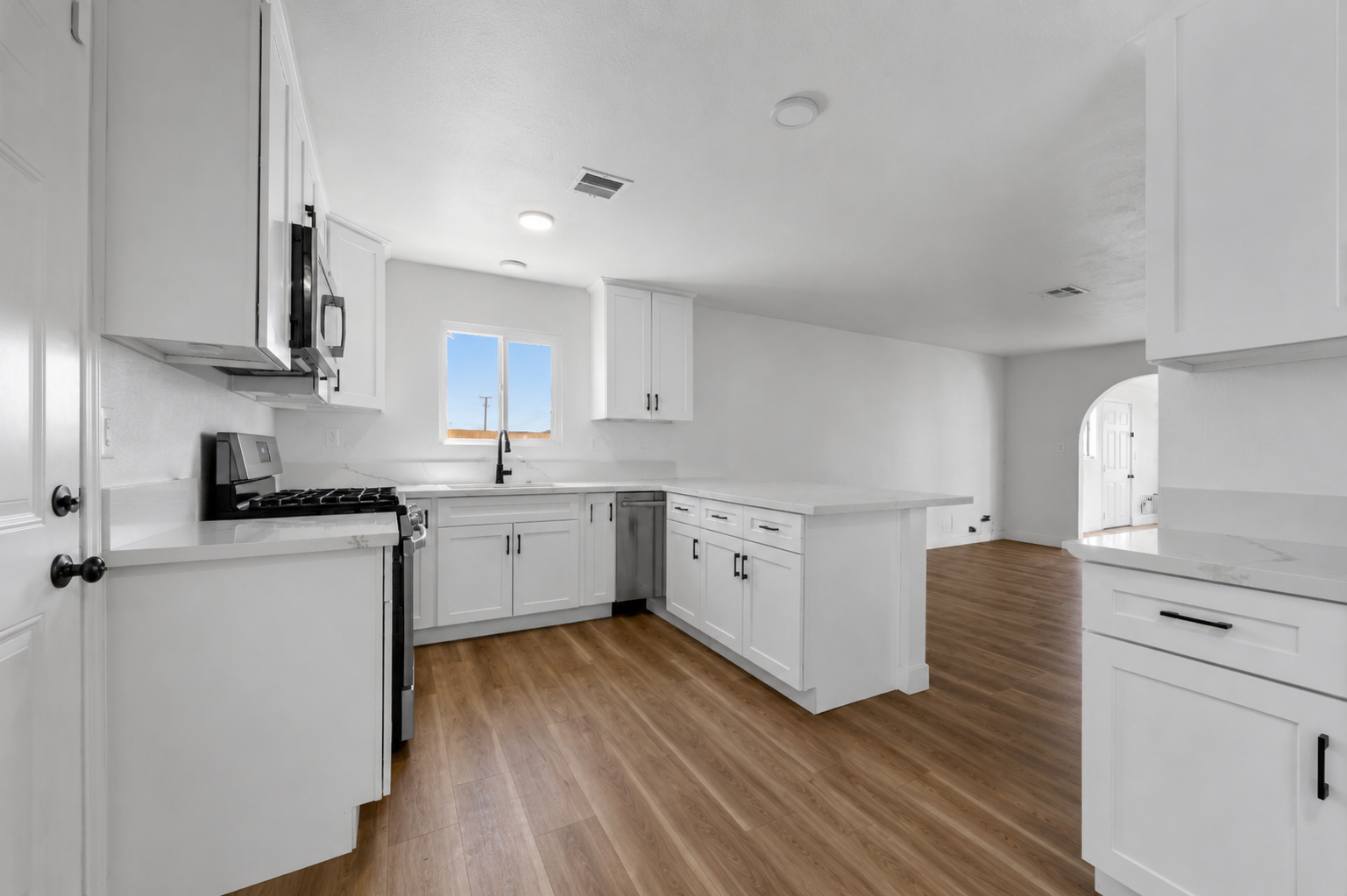 7648 Jimson Ave. 9.png