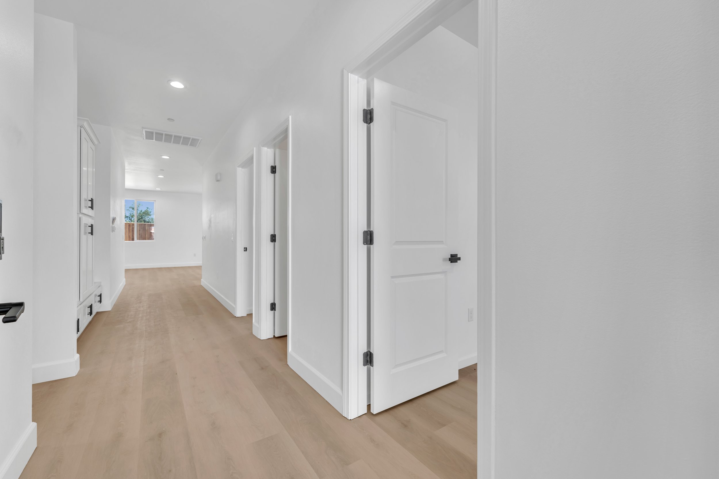 8837 Holly Ave. 2.jpg