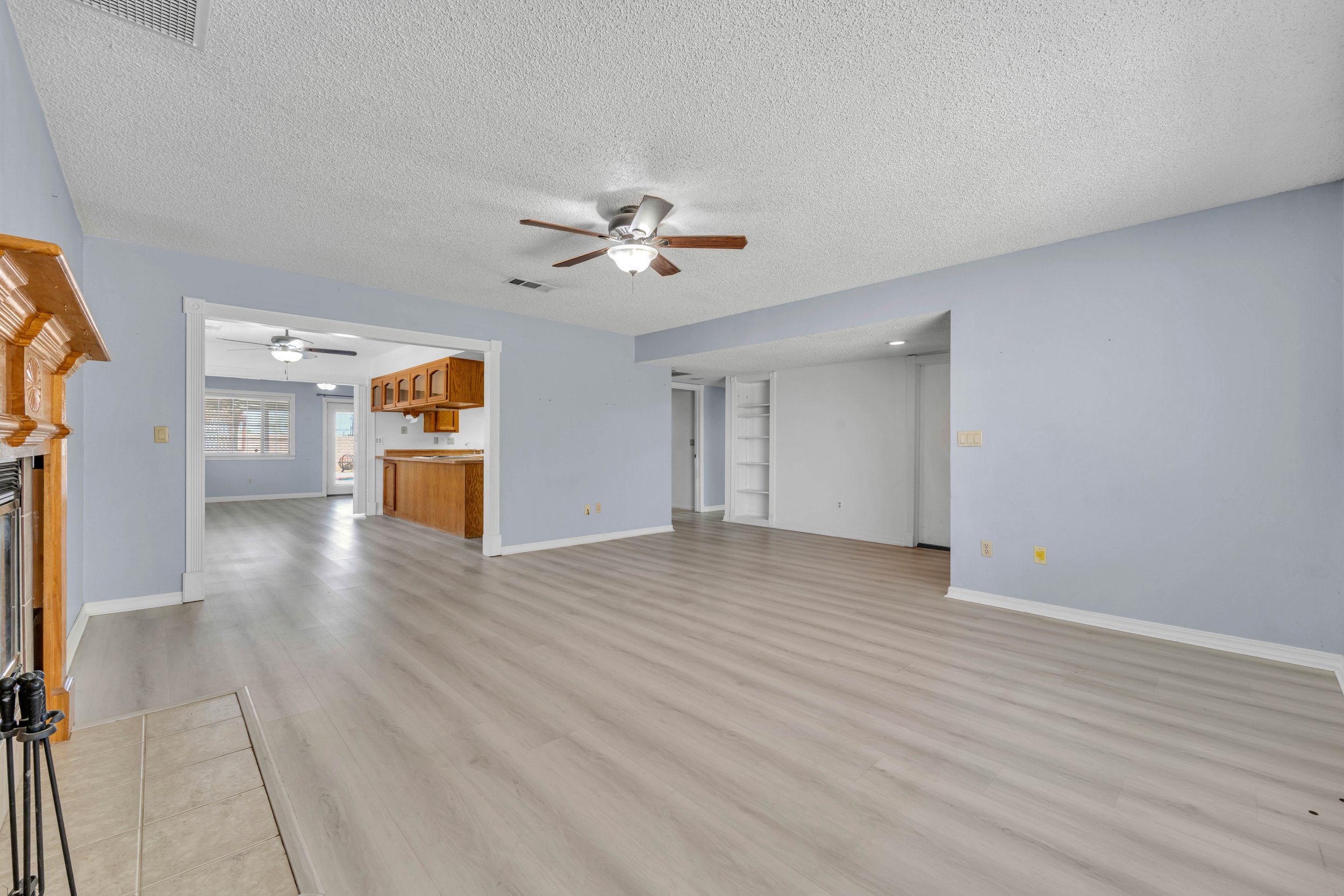 7343 Bay Ave. 7.jpg