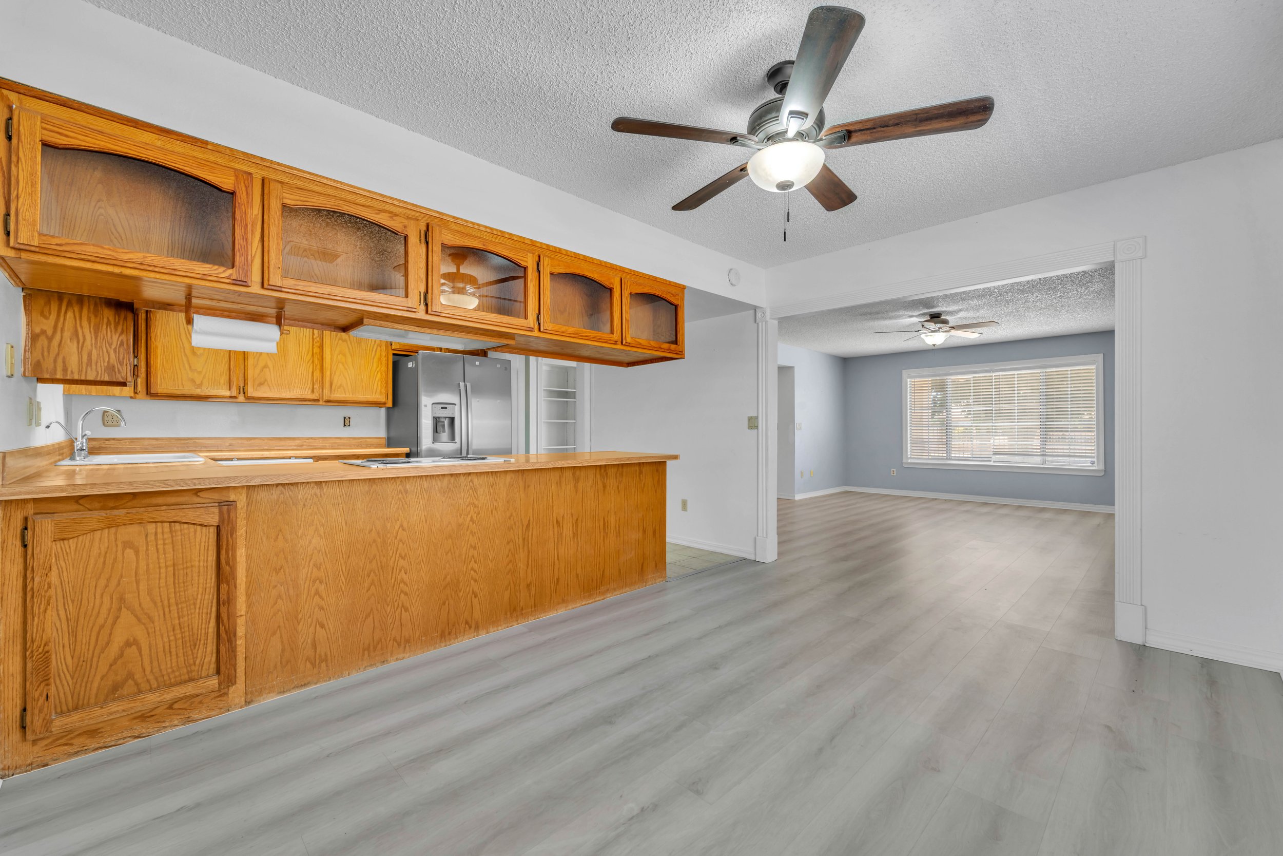 7343 Bay Ave. 10.jpg
