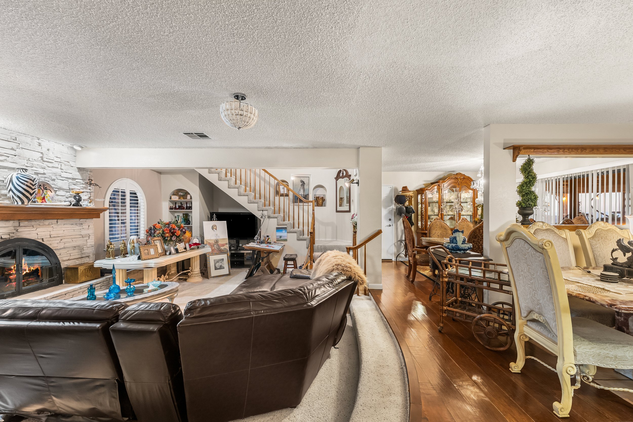 Lakeview Dr. 8.jpg