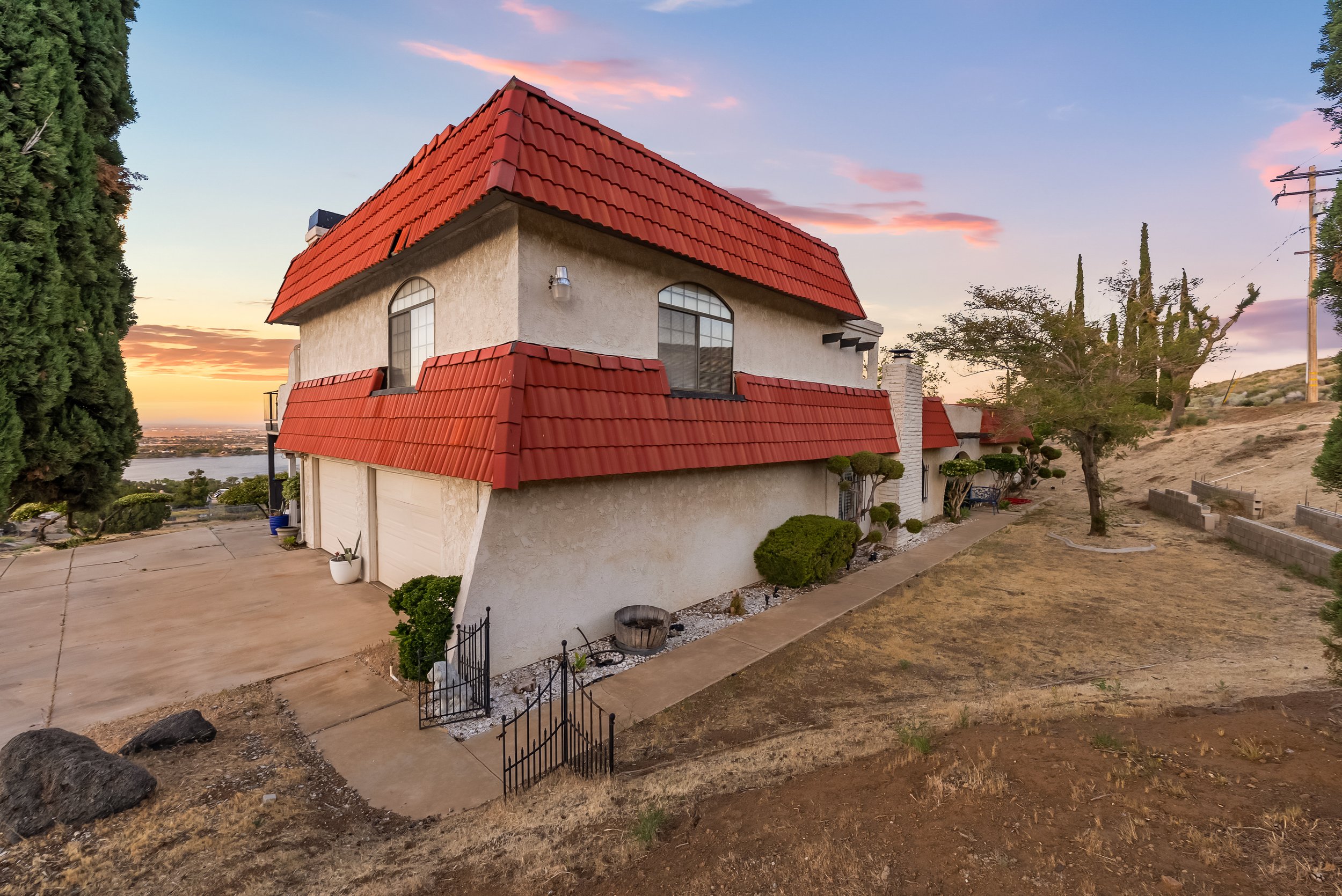 Lakeview Dr. 42.jpg