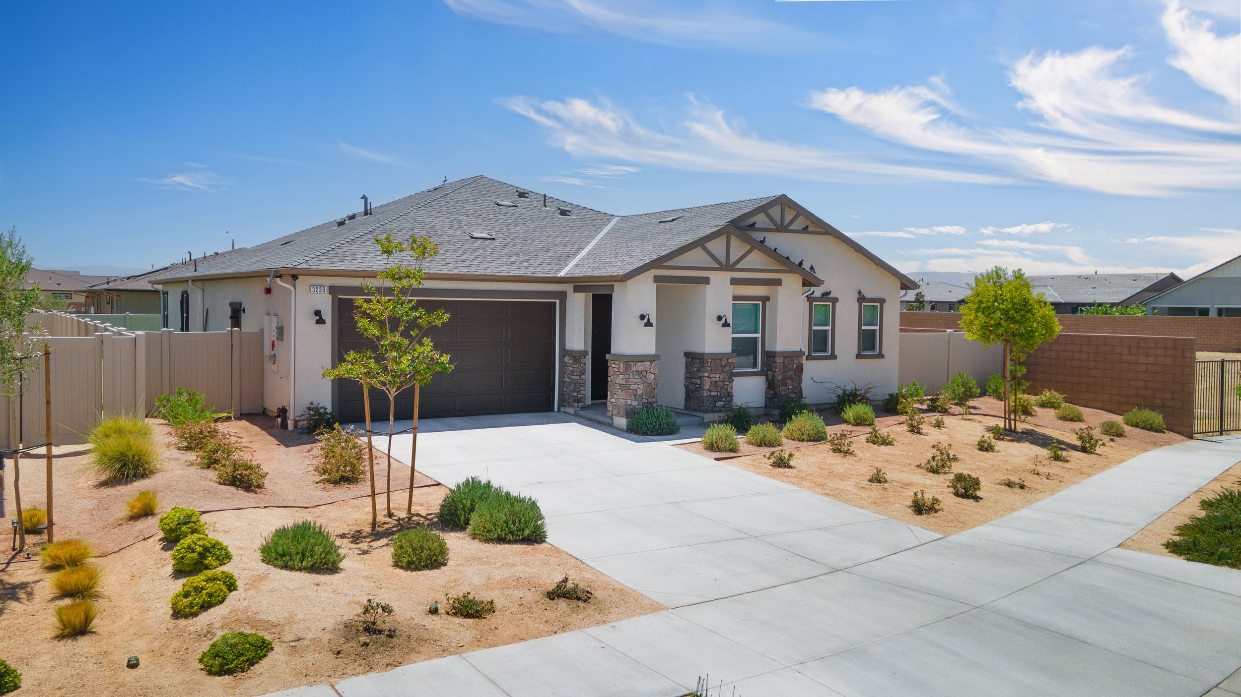 3230 Emerald Ln. 2.jpg