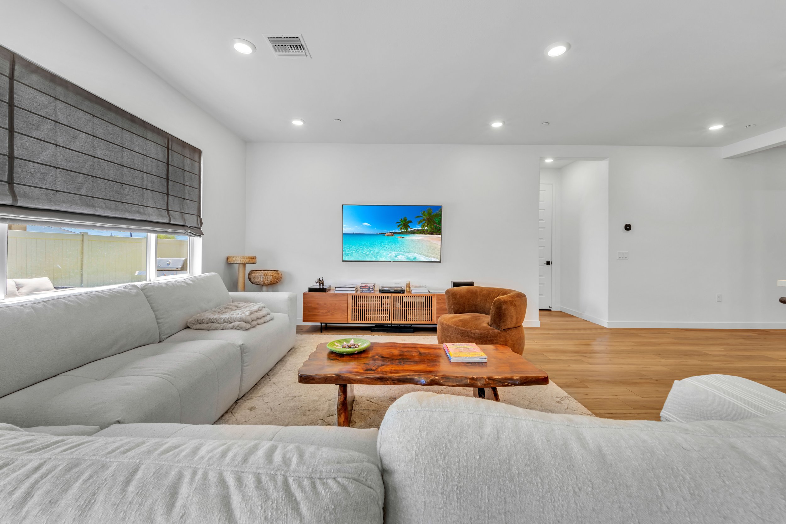 3230 Emerald Ln. 4.jpg