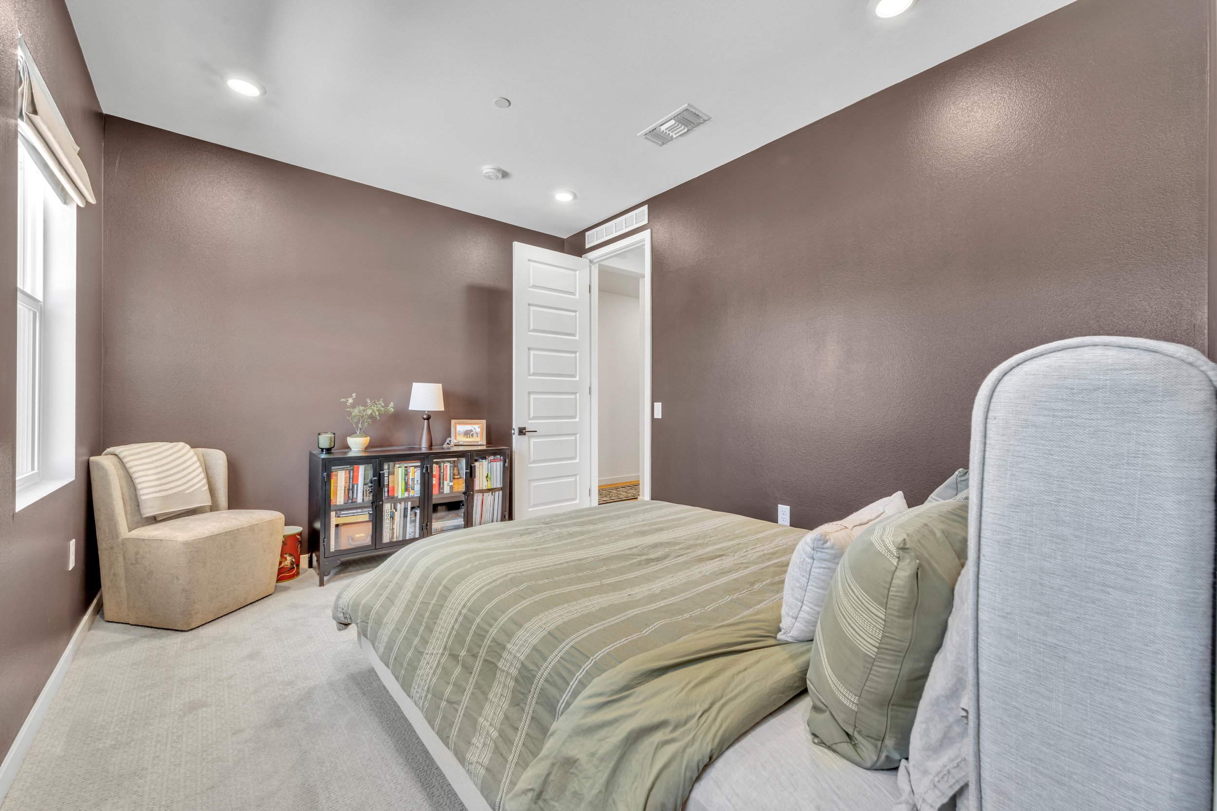 3230 Emerald Ln. 11.jpg
