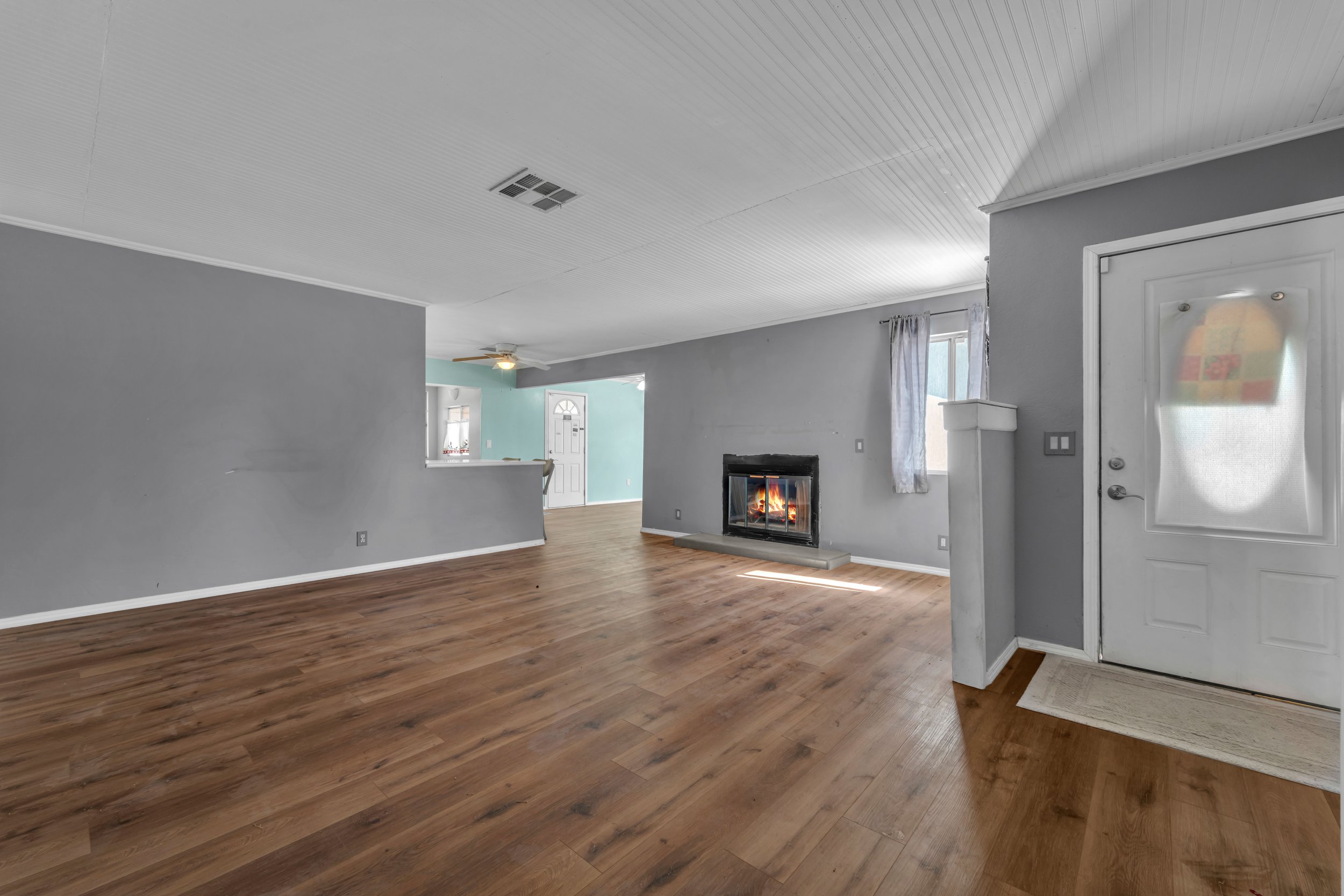 9400 Kemper Rd. 3.jpg