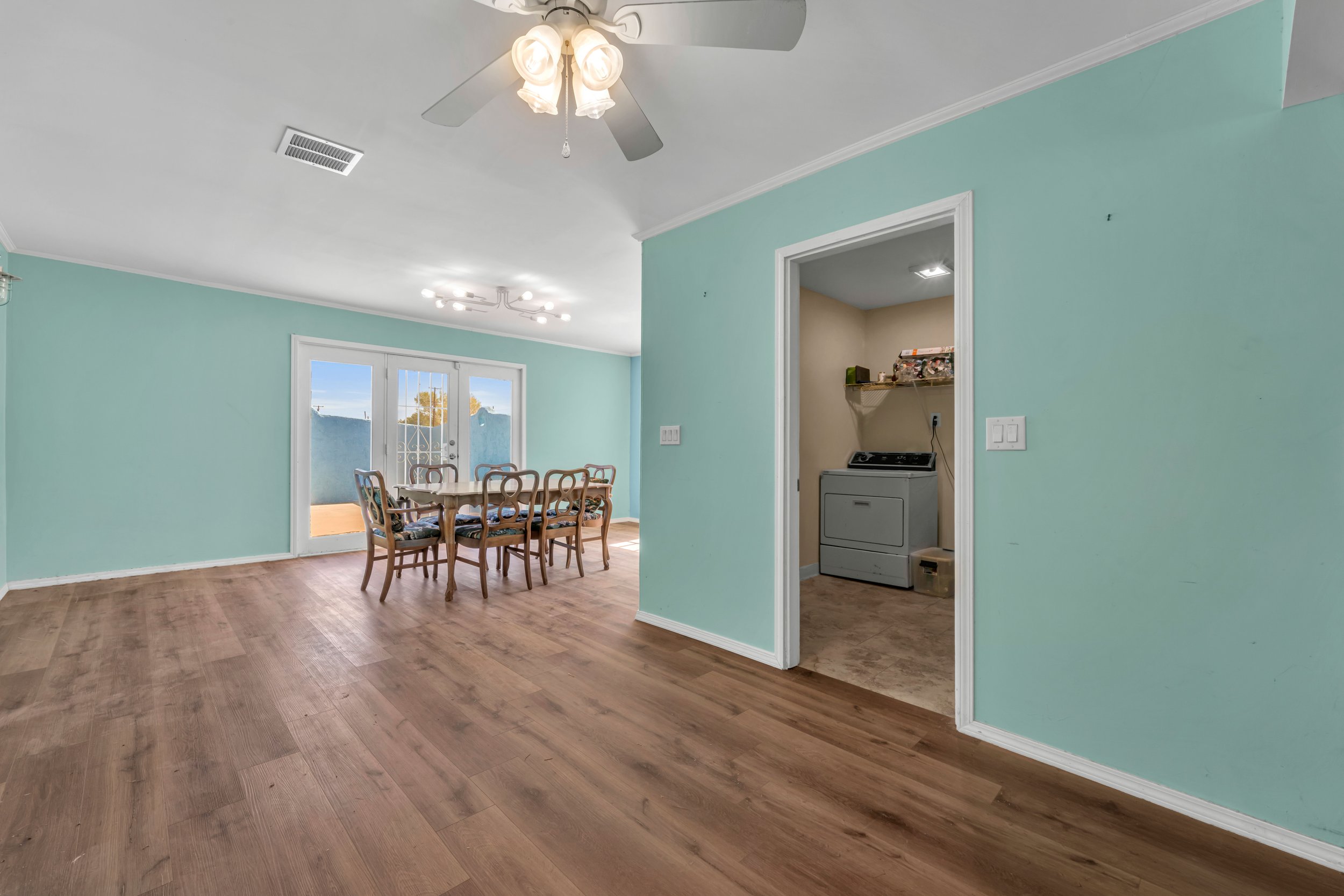 9400 Kemper Rd. 12.jpg