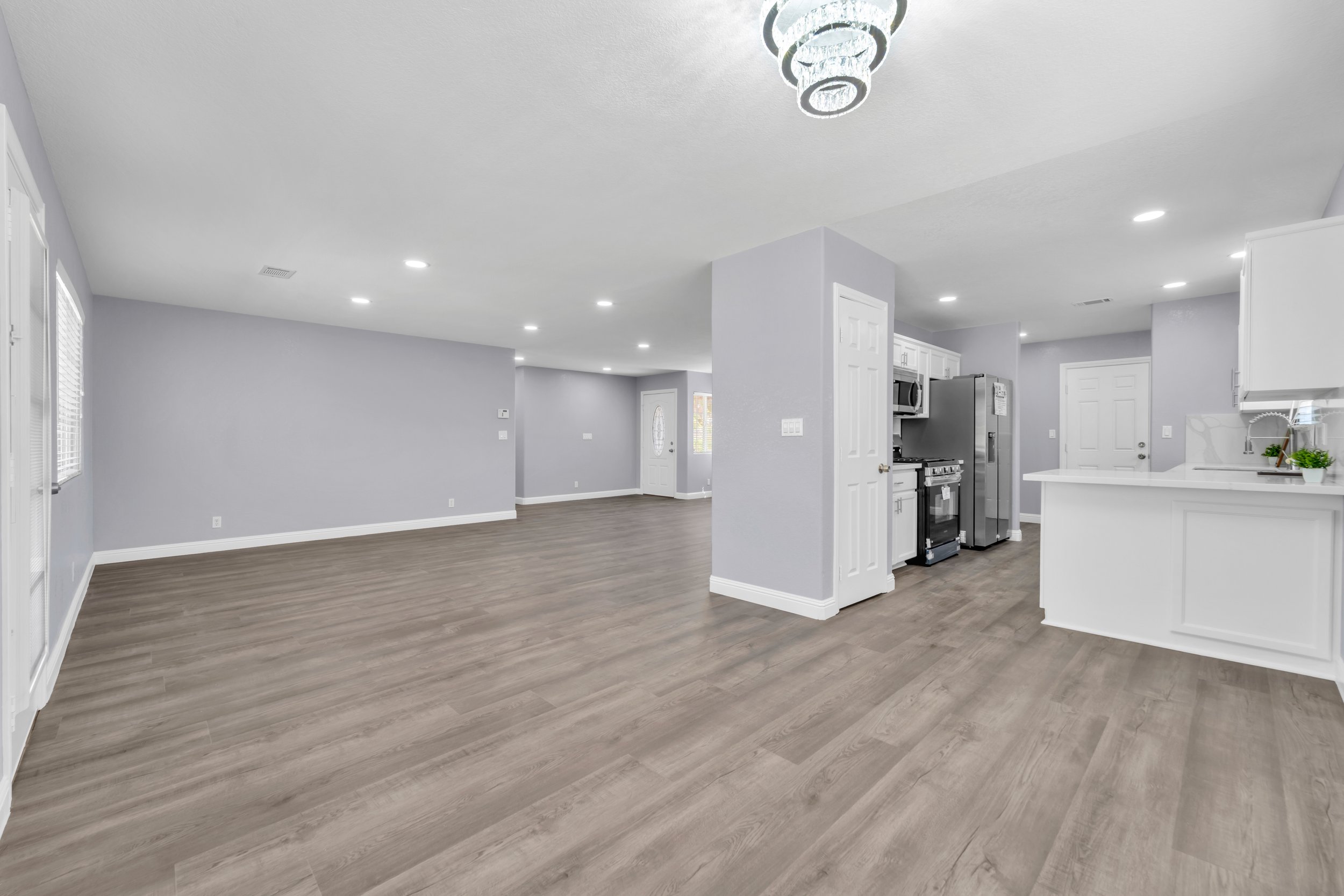 8373 Ironwood Ave. 7.jpg