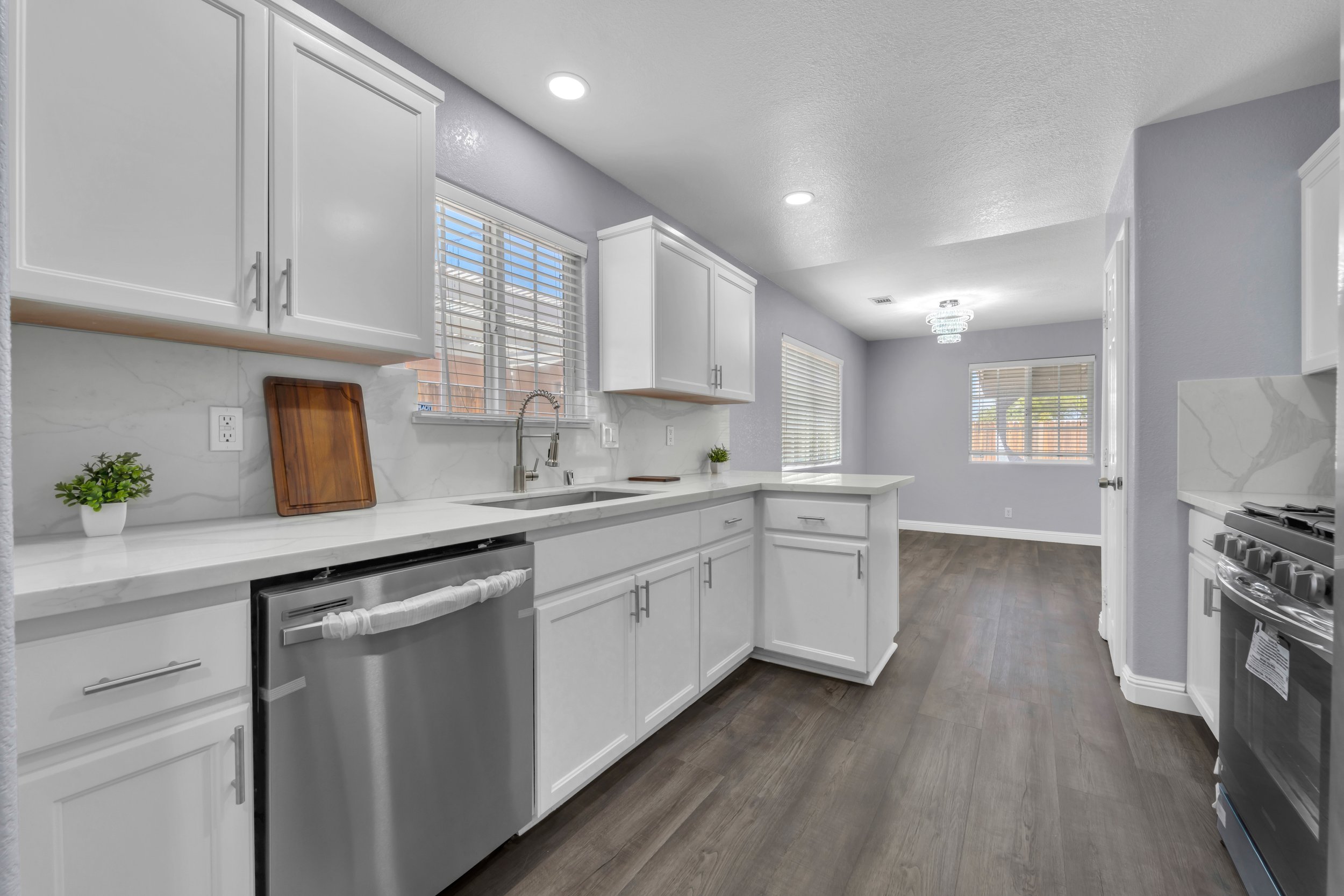 8373 Ironwood Ave. 10.jpg