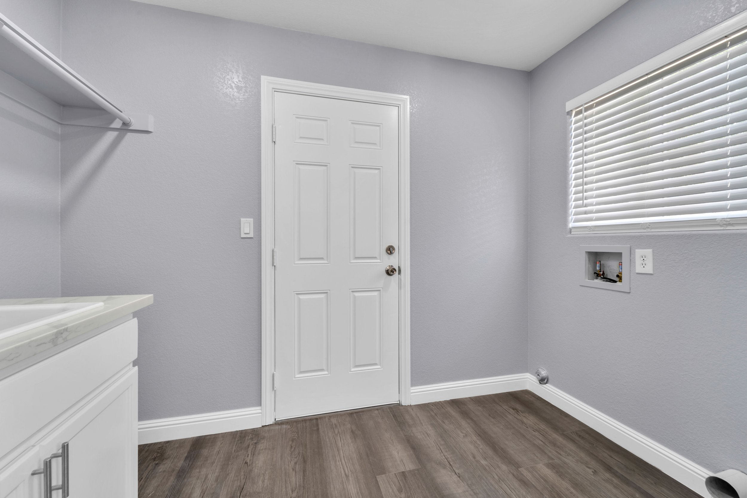 8373 Ironwood Ave. 12.jpg