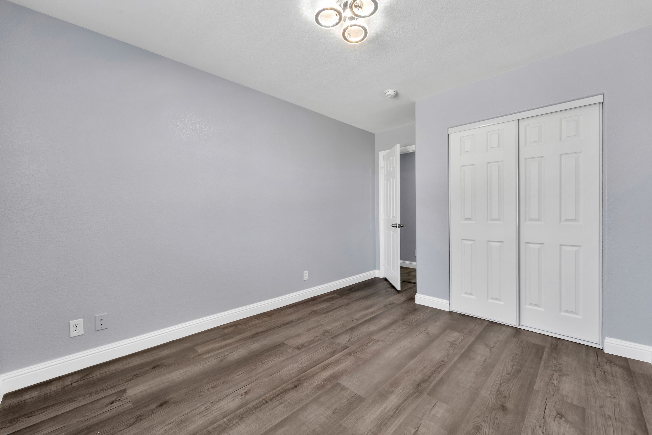 8373 Ironwood Ave. 14.jpg
