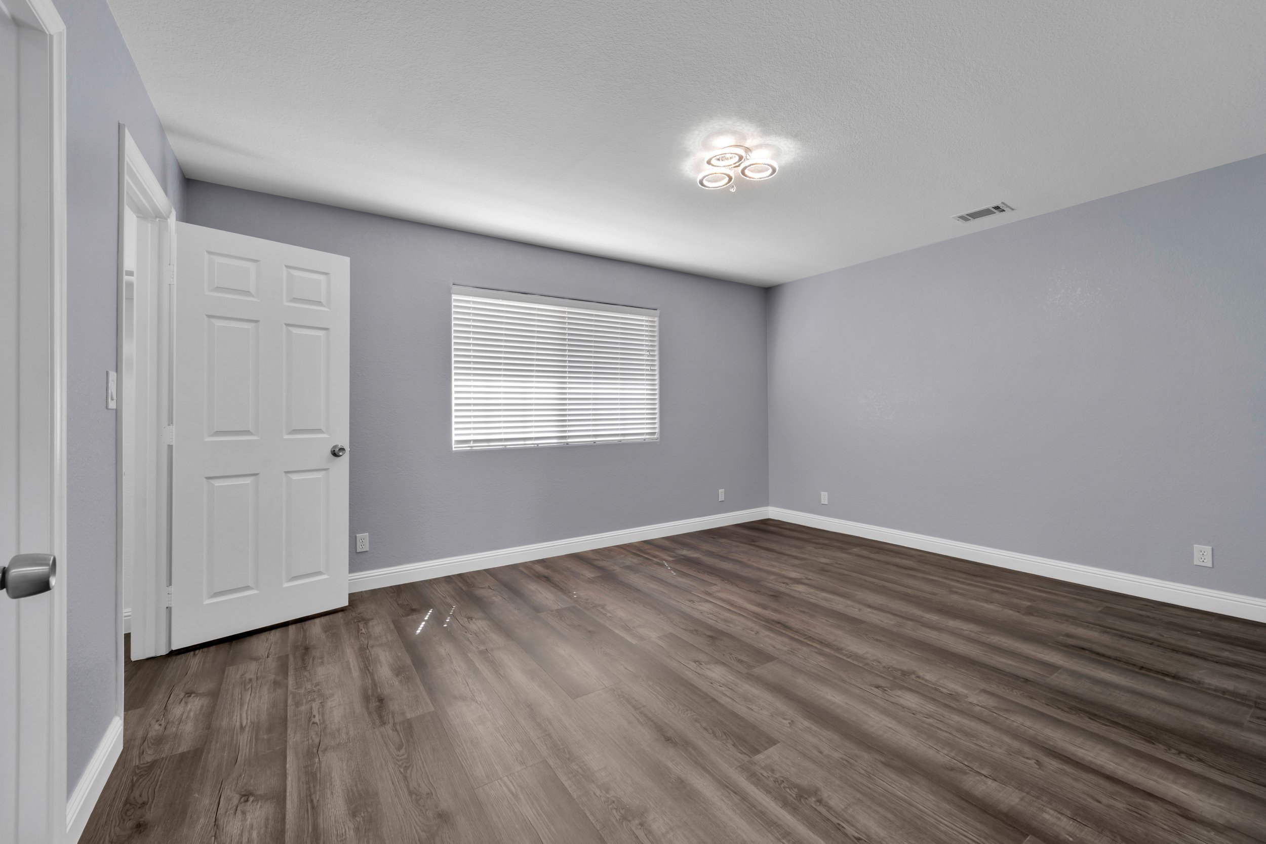 8373 Ironwood Ave. 19.jpg