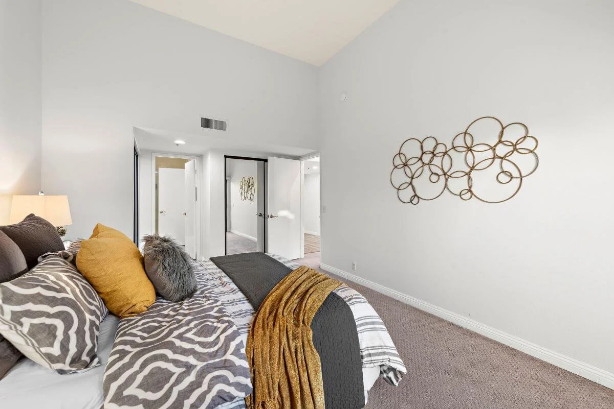 22-web-or-mls-270 Cagney 313 DAY (22).jpg