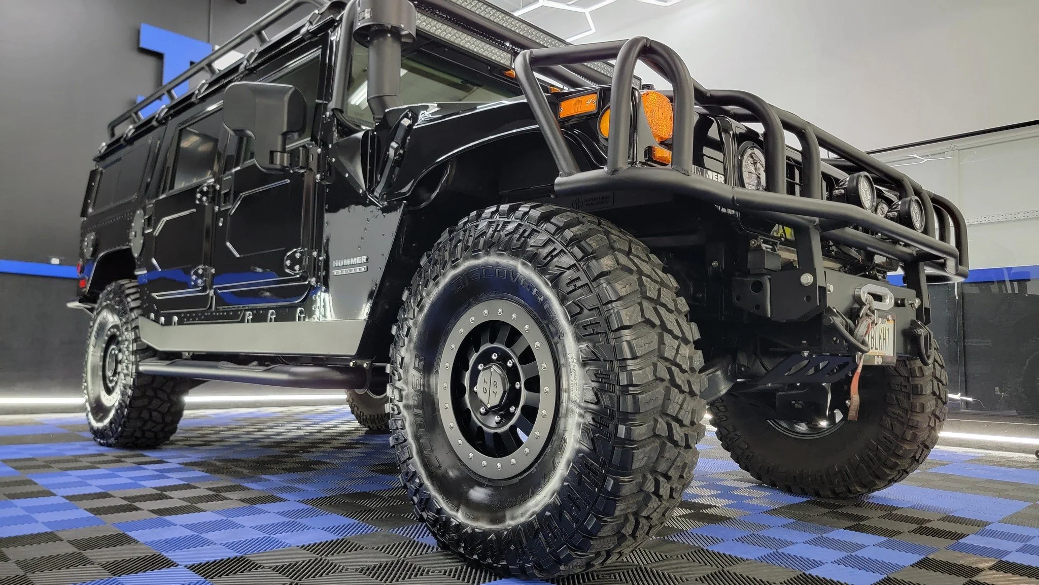 1999 AM GENERAL HUMMER WAGON
Look at this monster! This Hummer came into the shop for our Level 3 Paint Correction, codename "The Showroom". This process is one our our heaviest paint corrections, typically removing 80-95% of all defects.