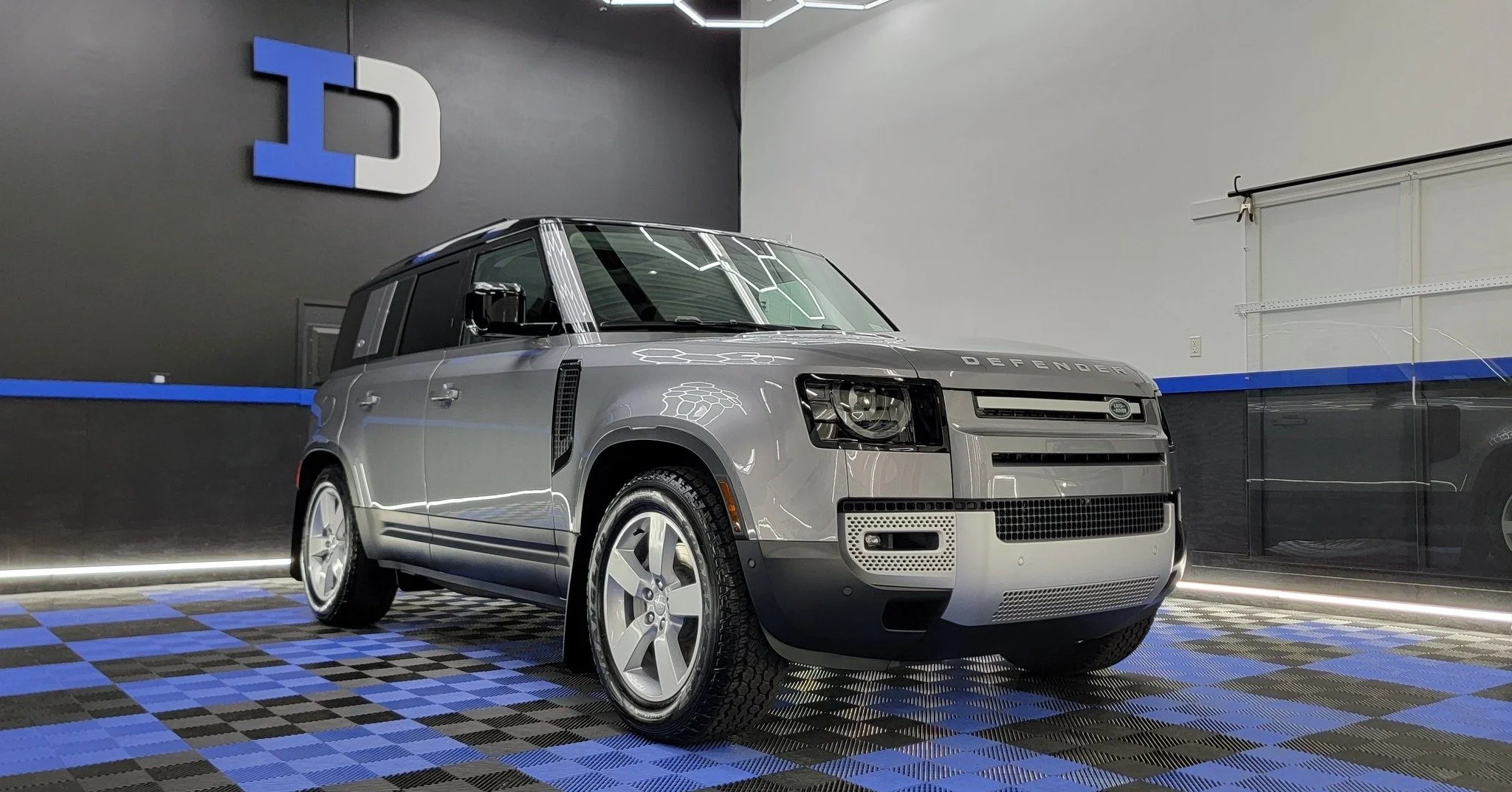 2024 LAND ROVER DEFENDER 110 P400 S

Protection from the beginning matters! This Land Rover received our lifetime ceramic coating and interior ceramic protection that will make all surfaces easier to clean and boost longevity!

#VehicleVitality #Auto