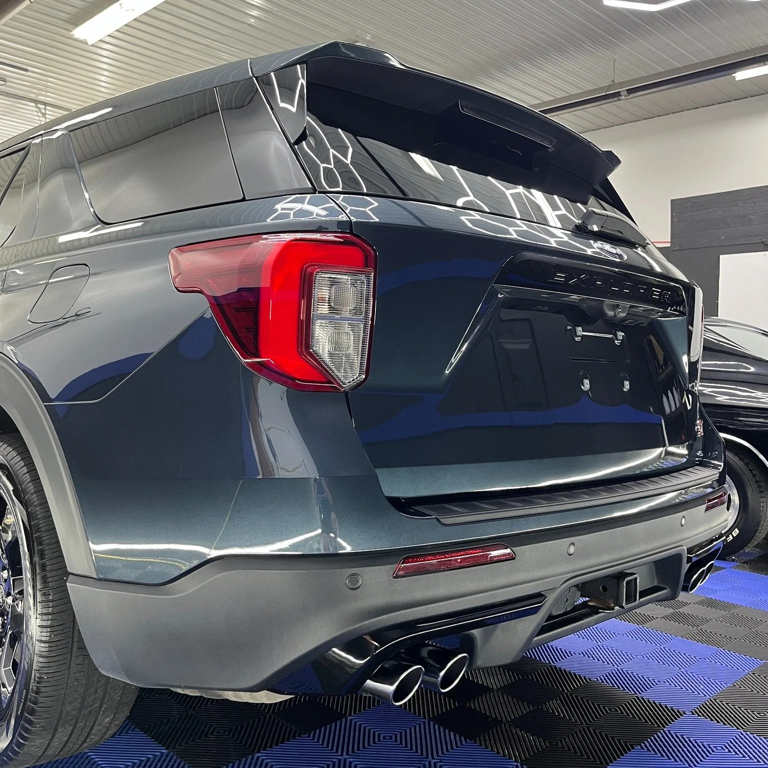 2022 FORD EXPLORER ST

Does your vehicle have water spot issues? We can help you fix that! Water spots are nothing more than the minerals left from tap water drying on the paint surface. Once removed with an acid-based cleaner, the spots can then be 