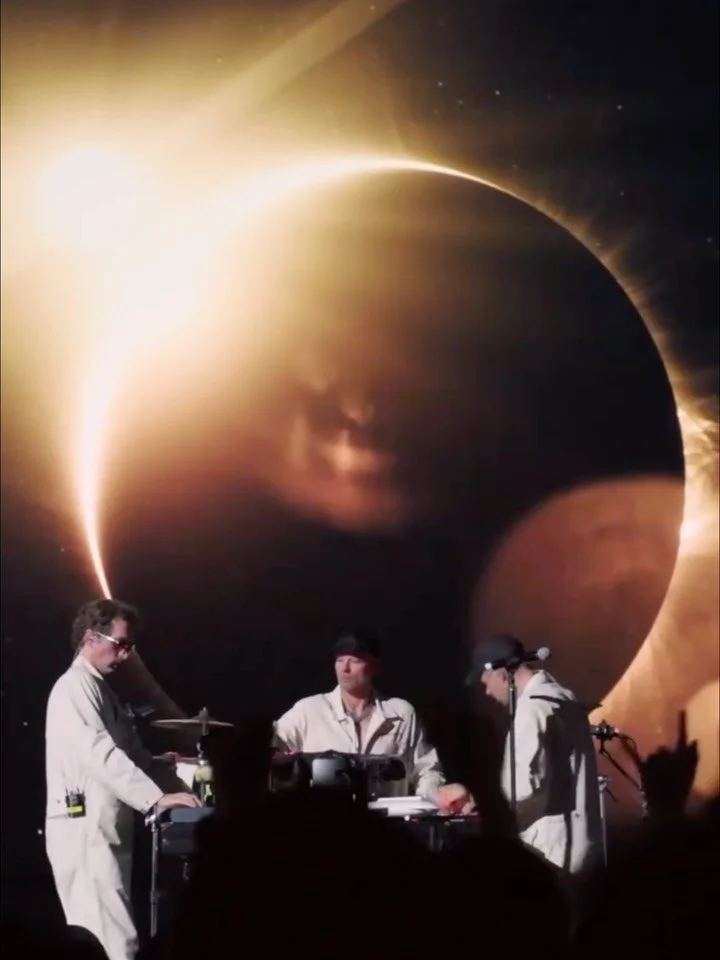 🔥 San Francisco, are you ready? Zamna Festival lands at The Midway for two massive nights!

✨ Saturday, Nov 1
BAKERMAT | WHOMADEWHO (Hybrid DJ Set) | ALUNA | PARRA FOR CUVA | JOEZI | NATASCHA POLKE | TOPIC | ALKEMISS ERIKA | GRU.DI | STARFARI | VAN 