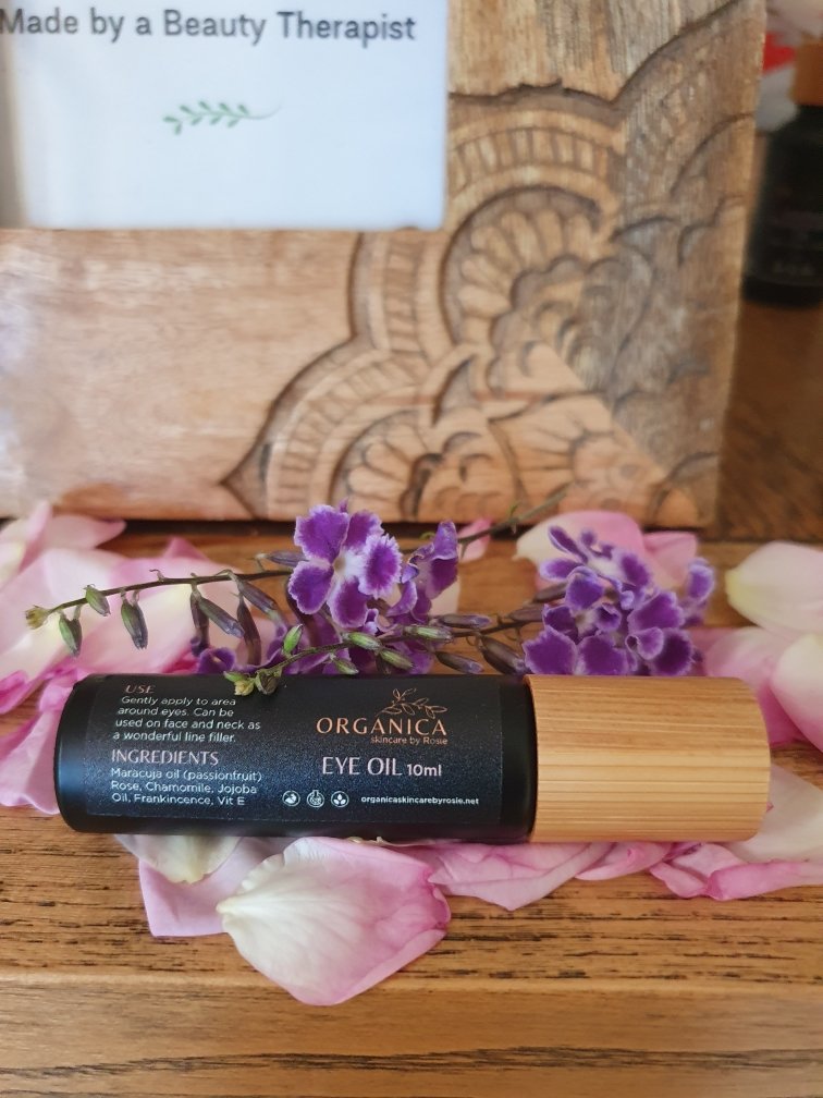 Eye oil roller