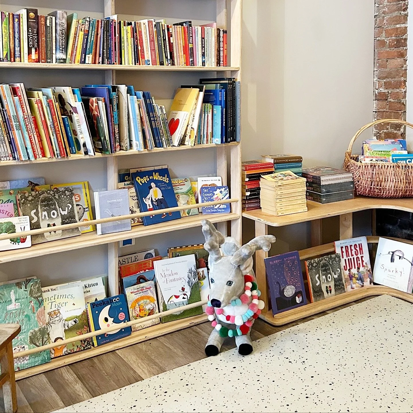 POPS IN THE SHOP: We 💙💛💙 @golden_hour_newburgh 
Find @popsonwheels in the children&rsquo;s section!