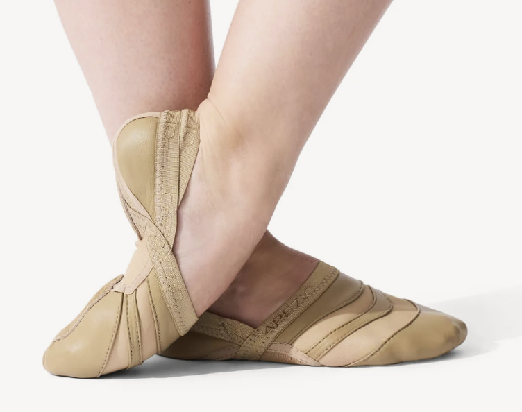 Freeform Lyrical Shoe