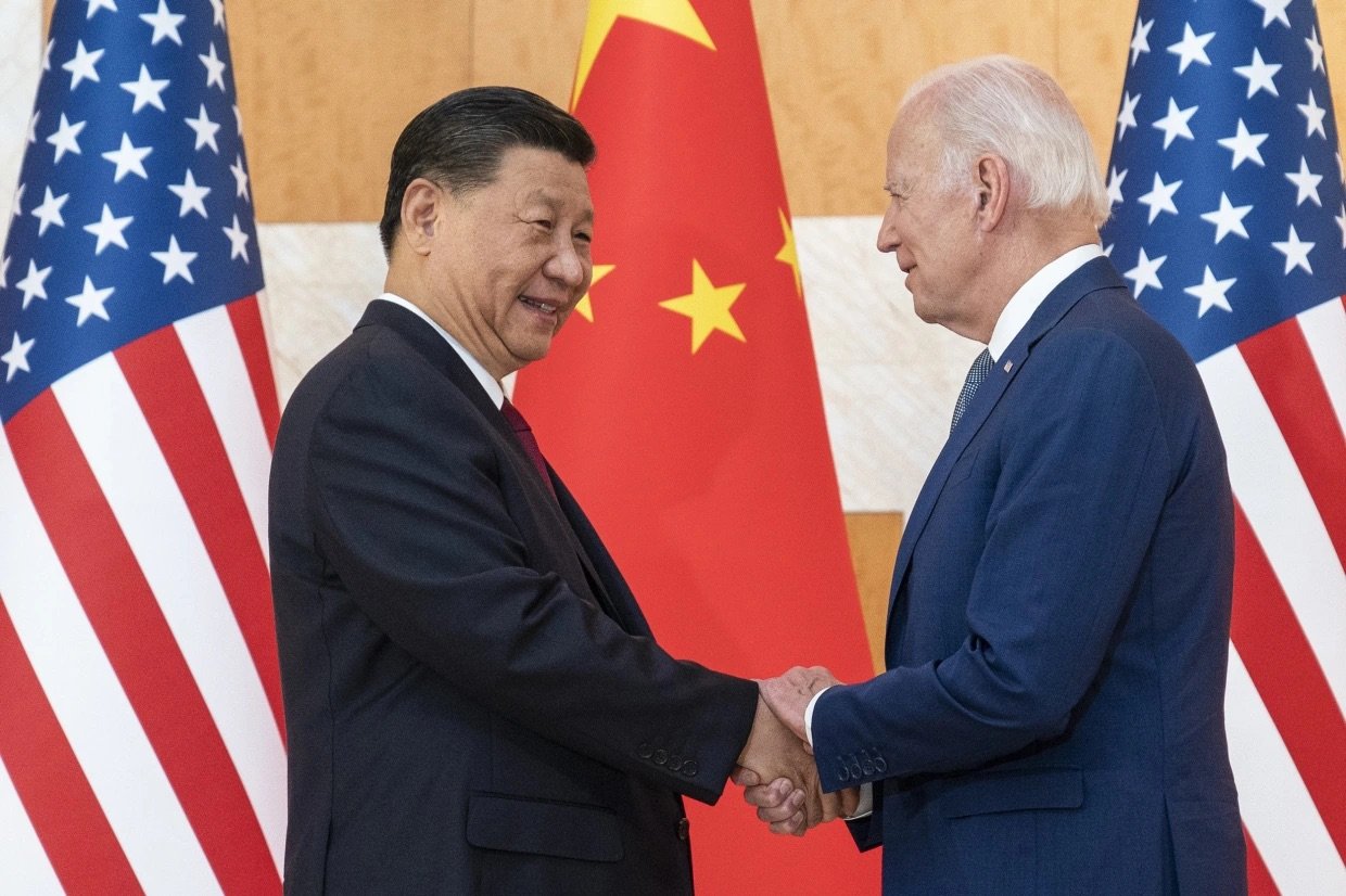 President Xi Meets with American Business Titans