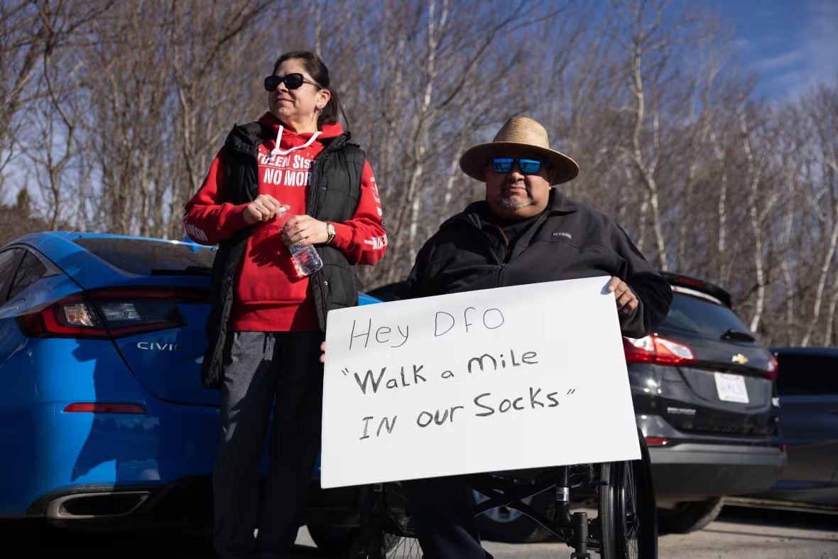 Mi’kmaw Fishermen Left to Walk Home Without Shoes
