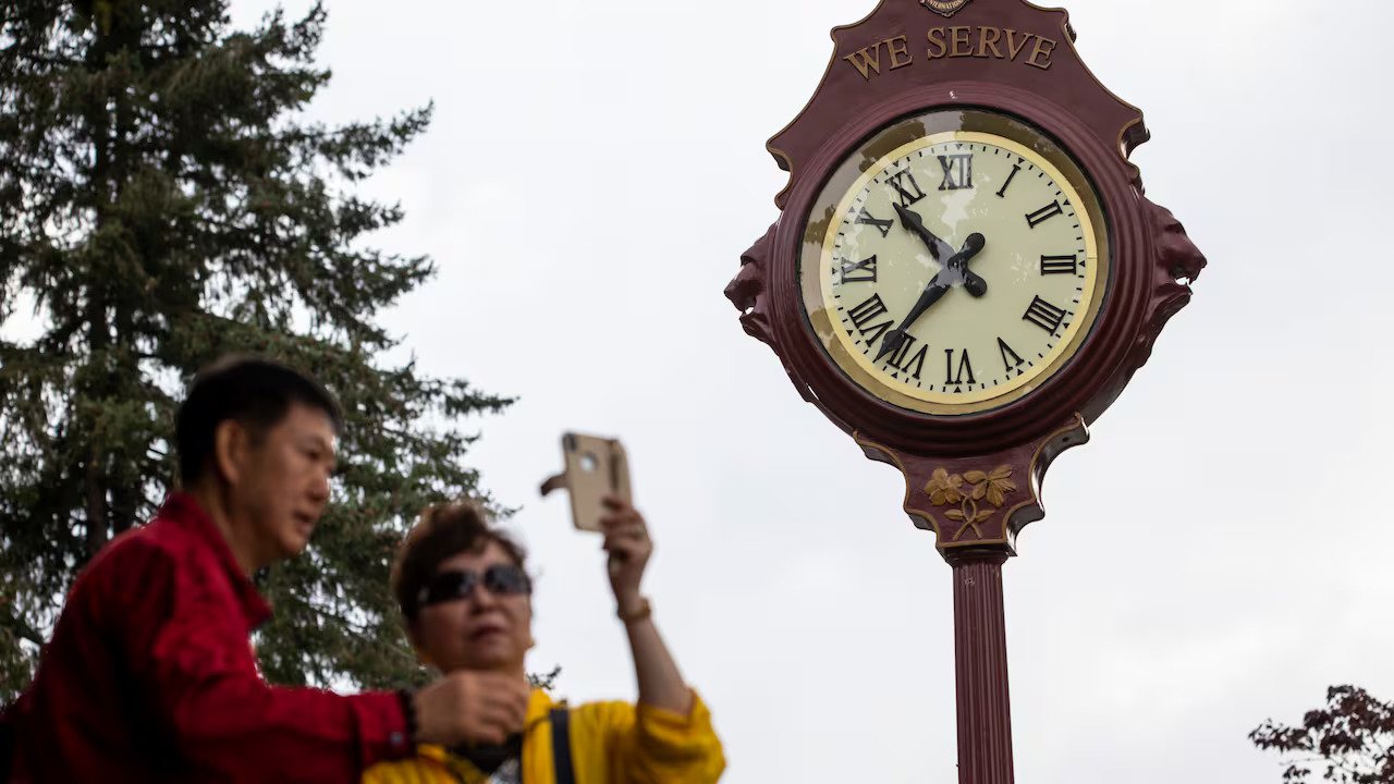 What Does Moving To Permanent Daylight Savings Time Mean For British Columbians?