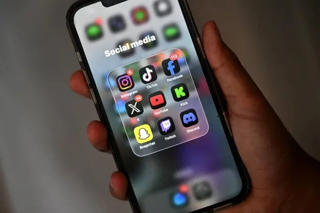 ANALYSIS | Canadian Poll Finds 75 Per Cent Support Social Media Ban for Youth Under 16