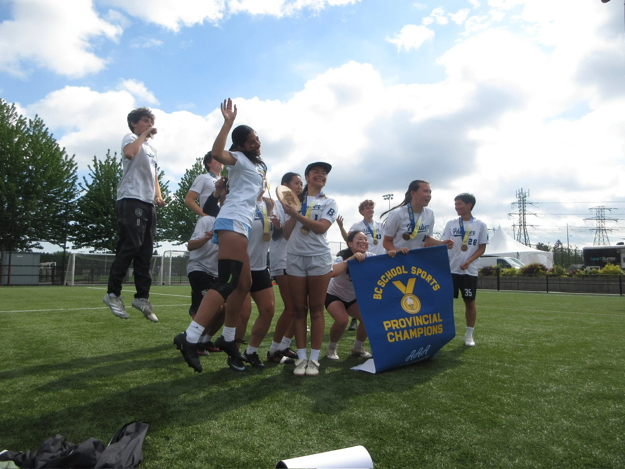 Hamber’s First Provincial Win of the Year Captured by Senior Ultimate Team