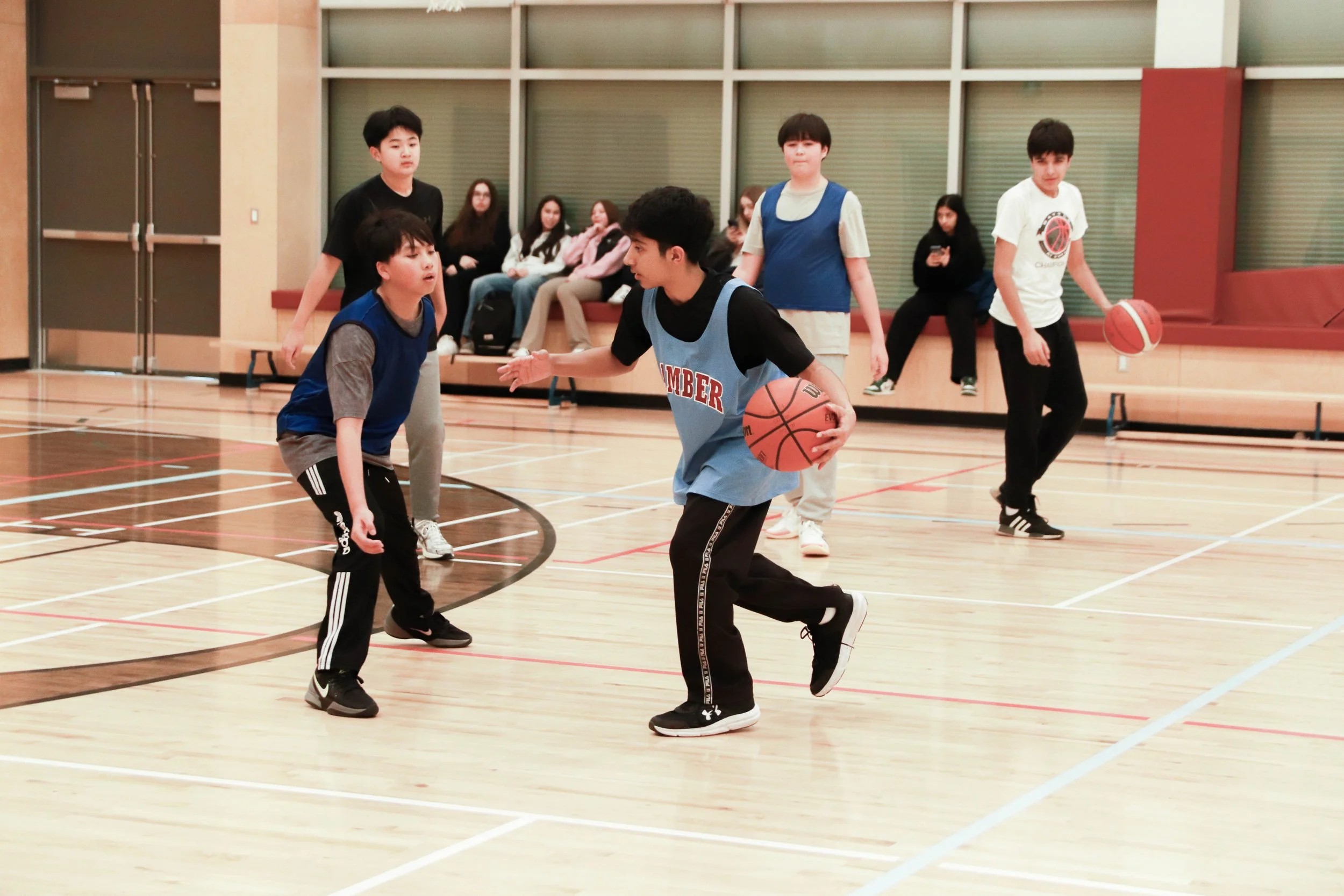 Intramural Season Brings Intra-Grade, Intra-Sport Fun