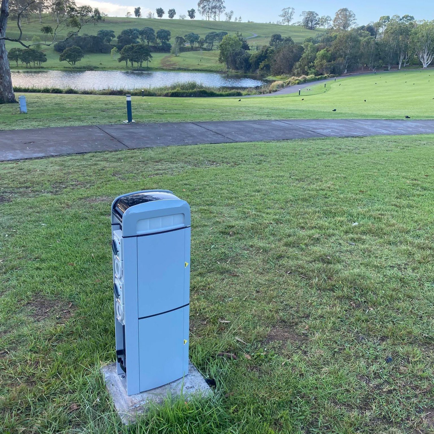 Out with the old, in with the new! 
We replaced a deteriorated power bollard to ensure a safe, reliable power supply and long-term durability. Keeping infrastructure strong means keeping operations running smoothly! 

#PowerUpgrades #ElectricalMainte