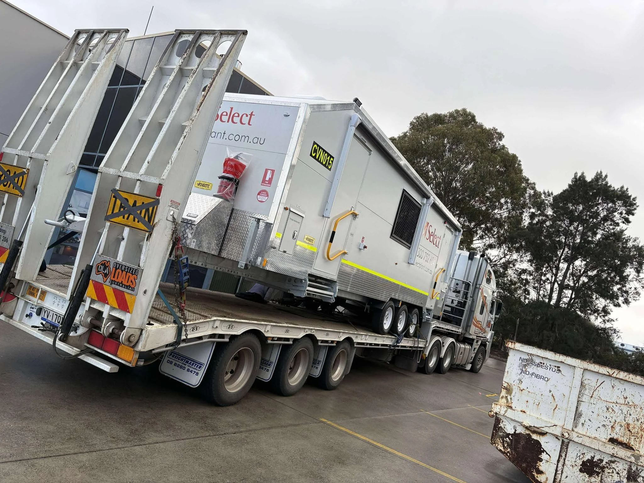 Another project for our satisfied client. The latest off-grid hybrid converted site caravan is on its way to Western Australia.

Another project for our satisfied client. The latest off-grid hybrid converted site caravan is on its way to Western Aust