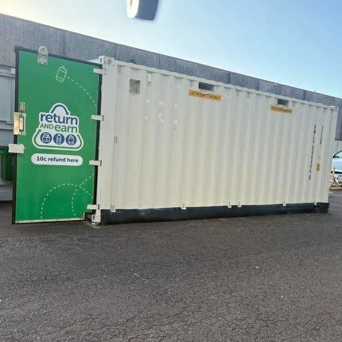 Another job completed on-time and on-budget for our customer on their site at Bateau Bay Plaza.
#returnandearn #RecyclingMatters #OffGrid #electrician 
@mytomra_aus @noarkau @returnandearnnsw