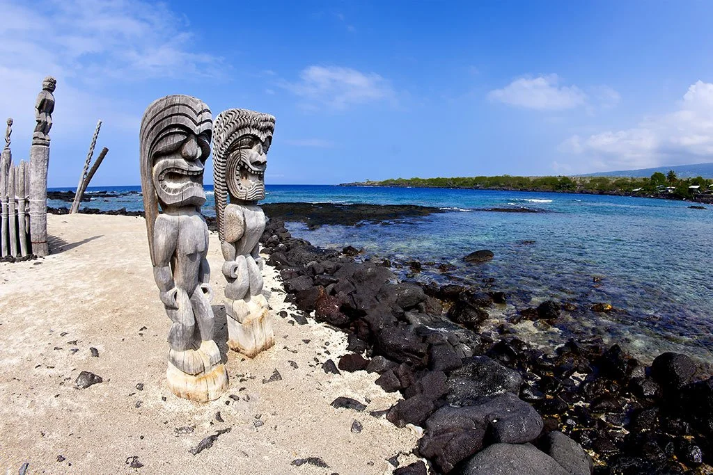 Wide-Angle-Tikis-Huna.jpg