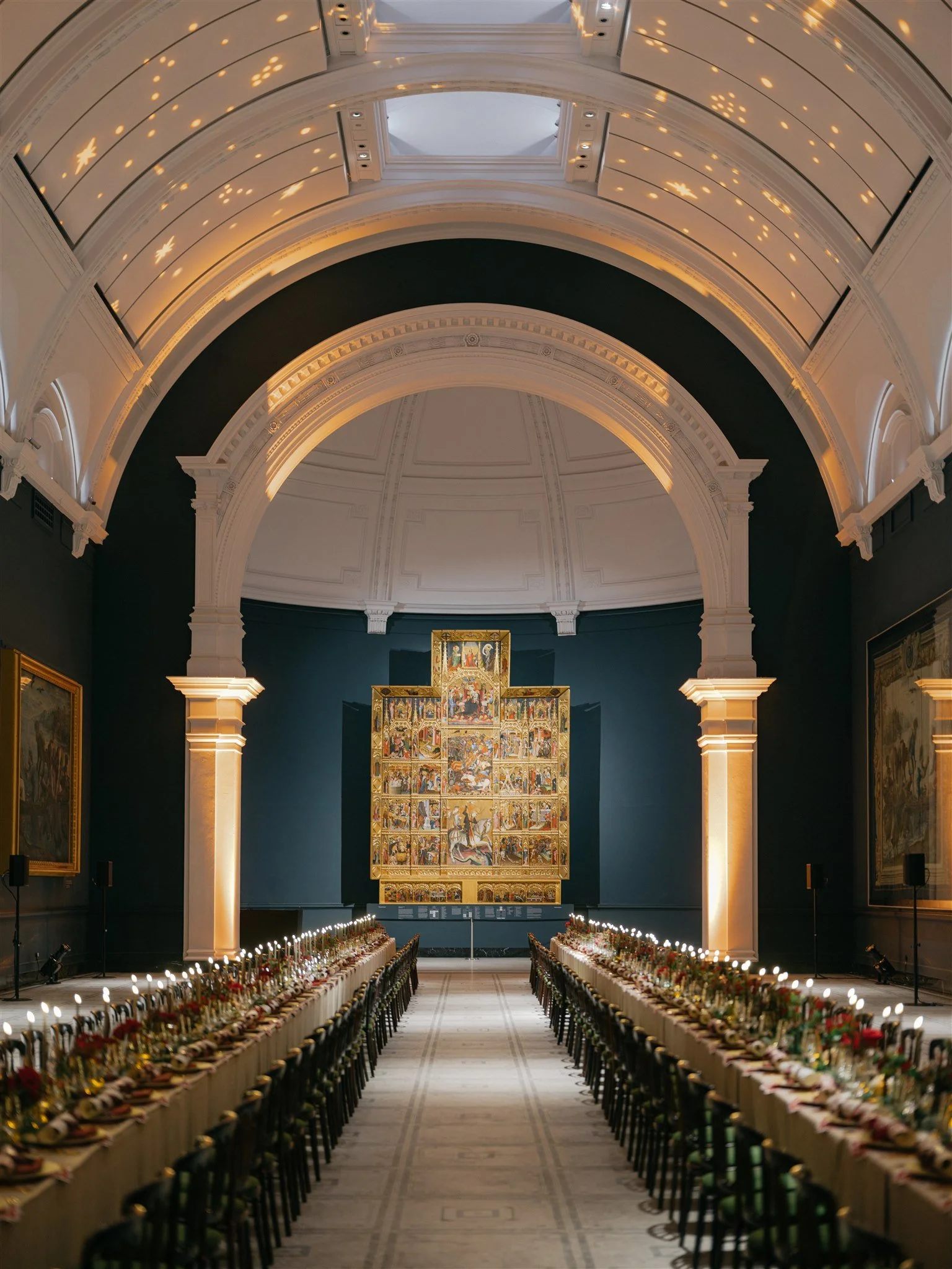 A Winter Wedding at the Victoria &amp; Albert Museum, London