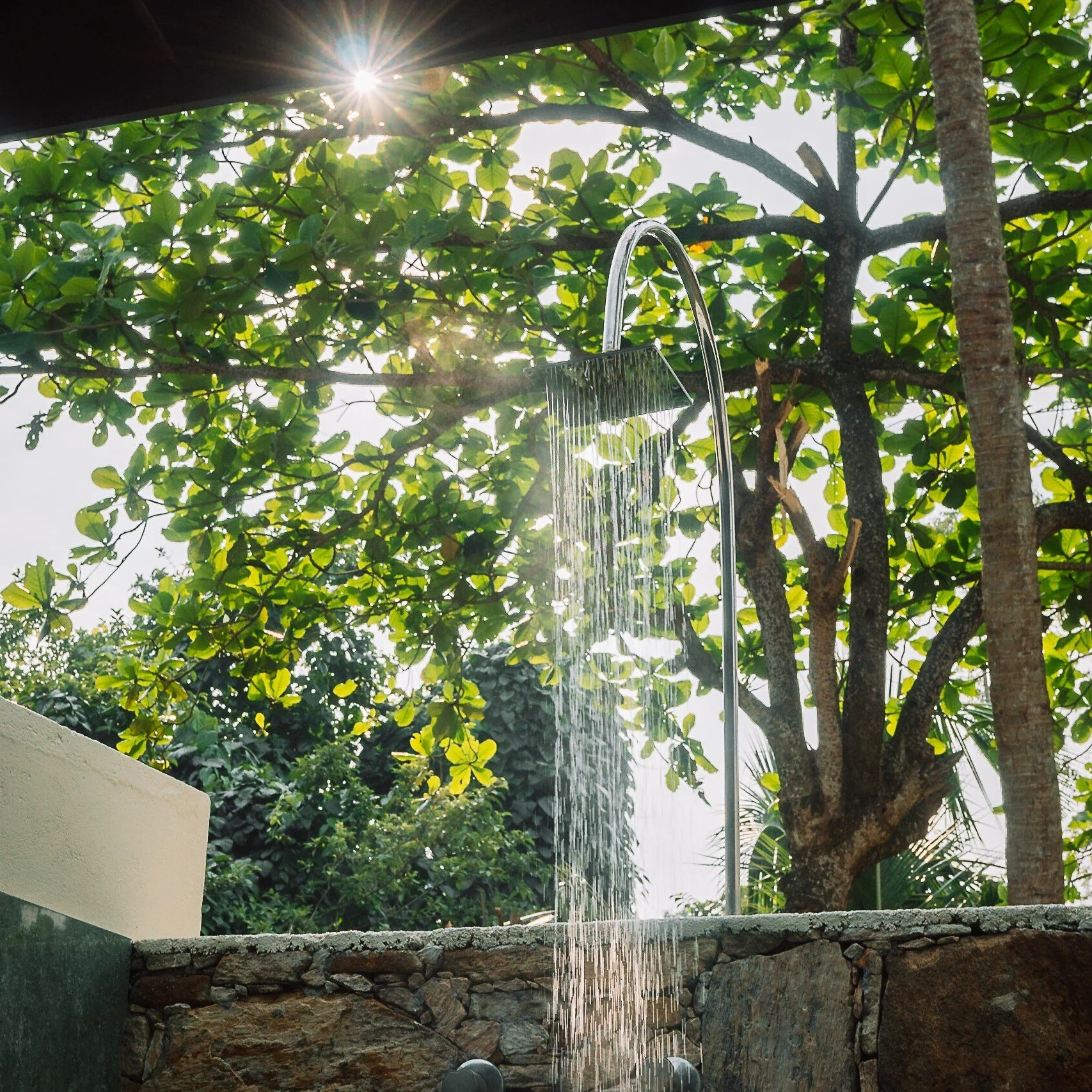 Outdoor shower.jpg