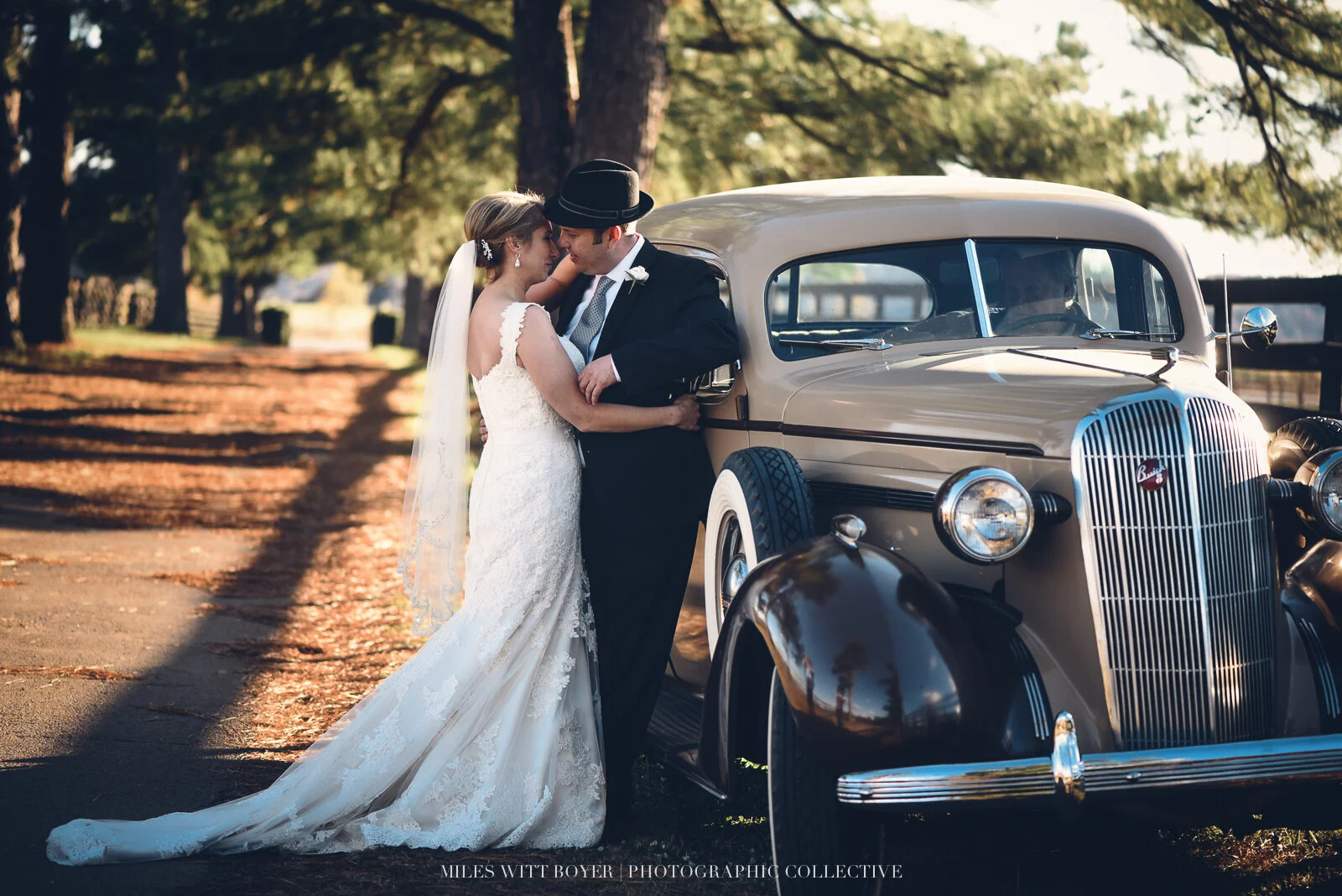 WEDDING STORY. Meredith + Vinson