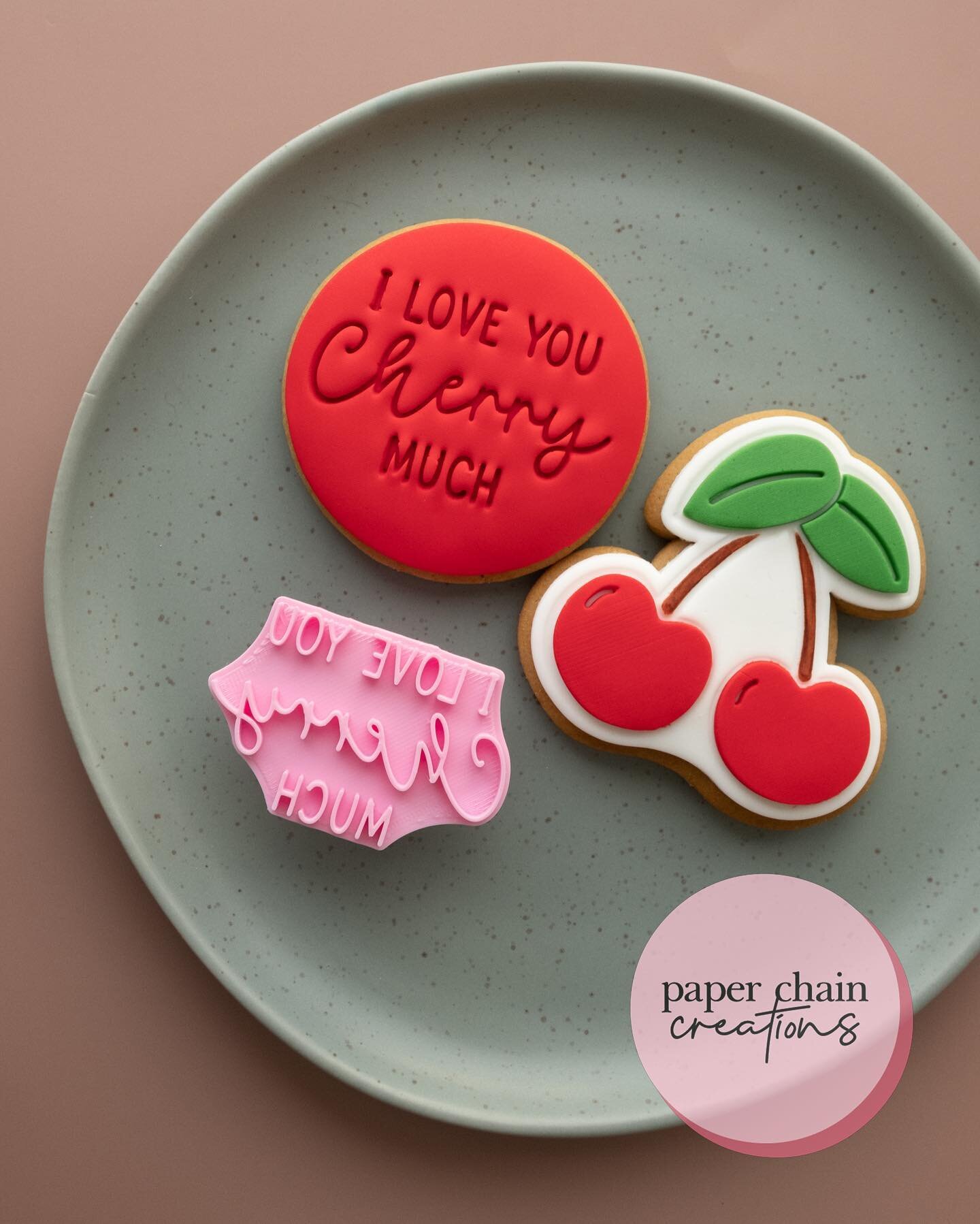 💕I love you cherry much 💕
.
How are you showing your mum how much you love her this Mother&rsquo;s Day? I&rsquo;m going to make some lovely fresh scones. 
.
This super cute embosser works well for Mother&rsquo;s Day, Valentine&rsquo;s Day, birthday