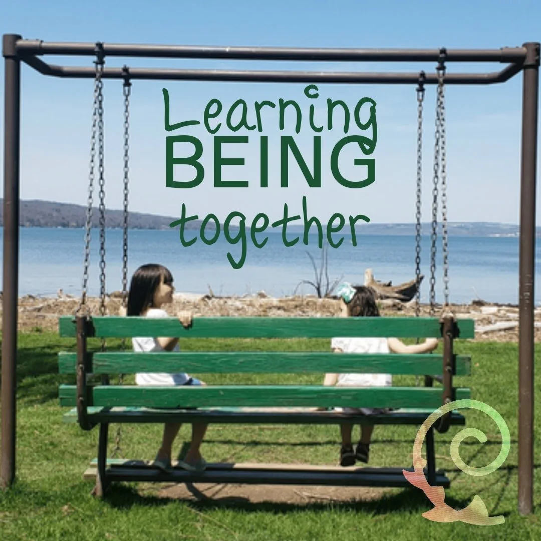 - Extracted from Weekly Wonder by Ci of Apr 30 2022 -
Subscribe WW at www.CintiaOrsi.com

Learning BEING together

"Friendship" was the first word that came to my daughter's mind when she saw this photo.
How wonderful it would be if all fri