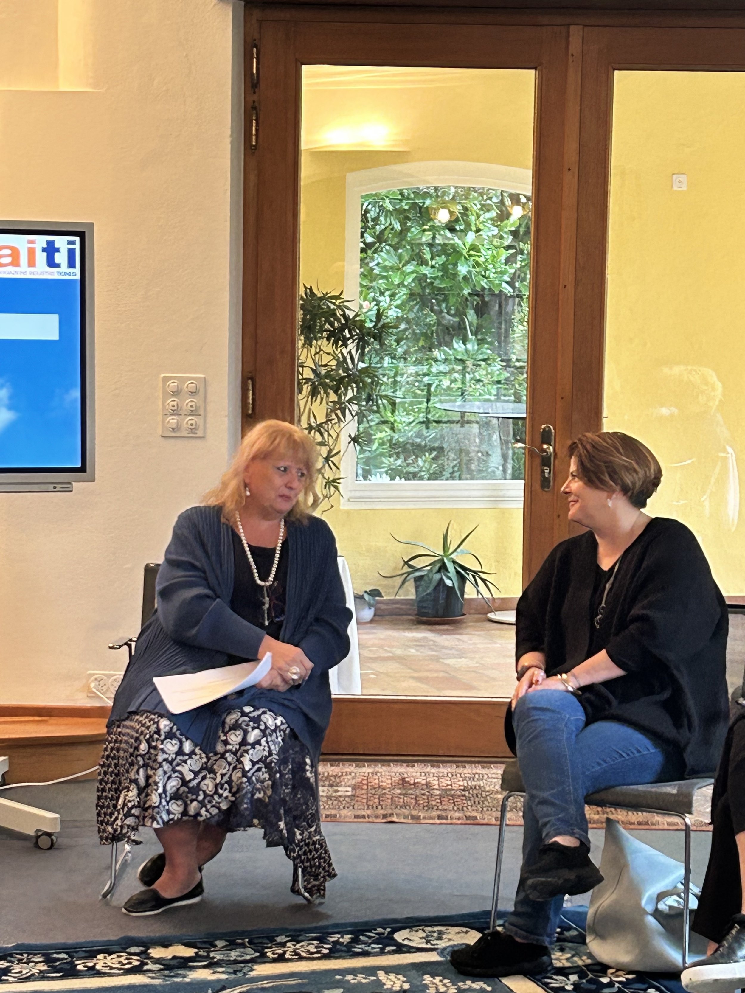 Daniela Bührig intervistata da Andreana Bernasconi Lolli racconta la conciliabilità Vita-Lavoro per AITI ed i suoi associati