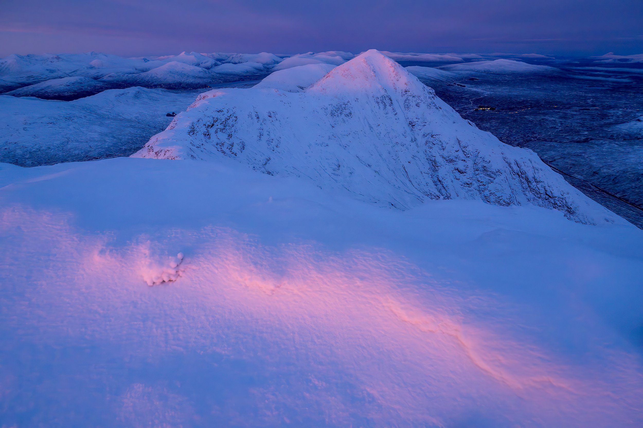 Glen-Coe-Herdsman-Alpen-Glow-2500.jpg