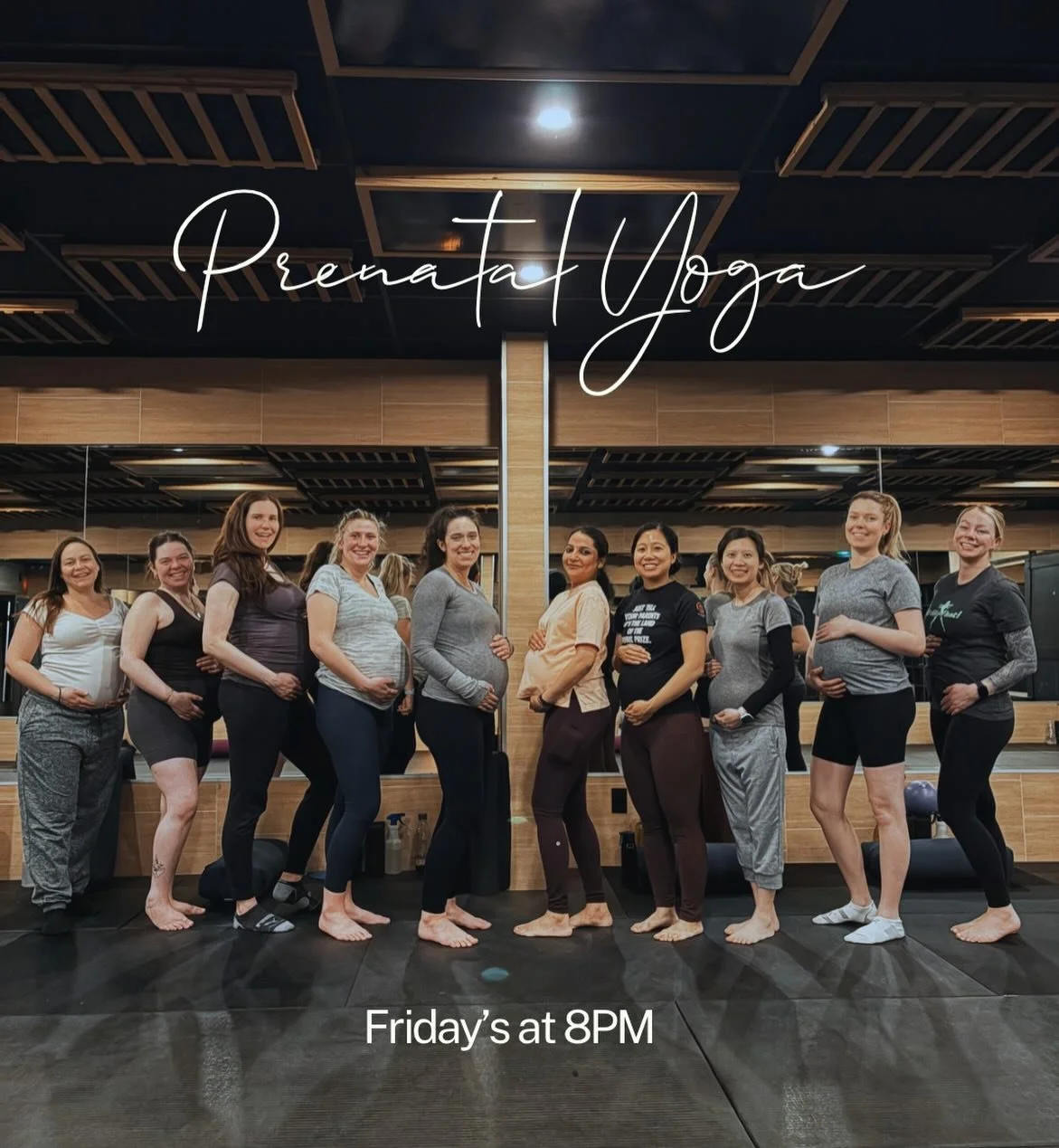 Prenatal Yoga🤰 
Holding space for these mamas each week has been such an honour 🤍

Watching you breathe, move, soften, and connect with your babies&hellip; there&rsquo;s something so powerful about witnessing that kind of quiet strength and intenti