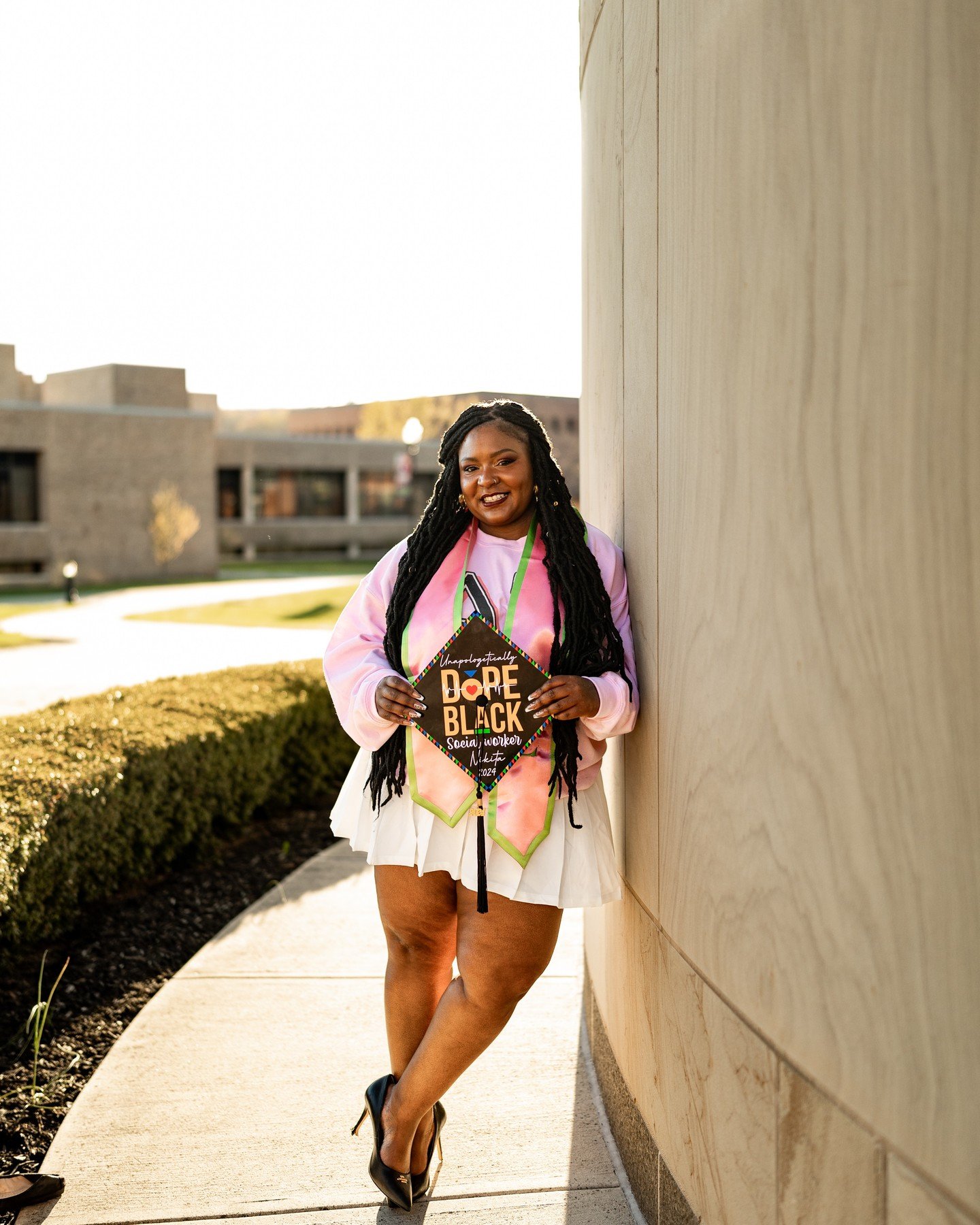 Pretty + Educated 😇

#frostburgstateuniversity #frostburg #photography #graduationpictures #graduation #collegegraduation #graduate #sororitygirls #classof2024