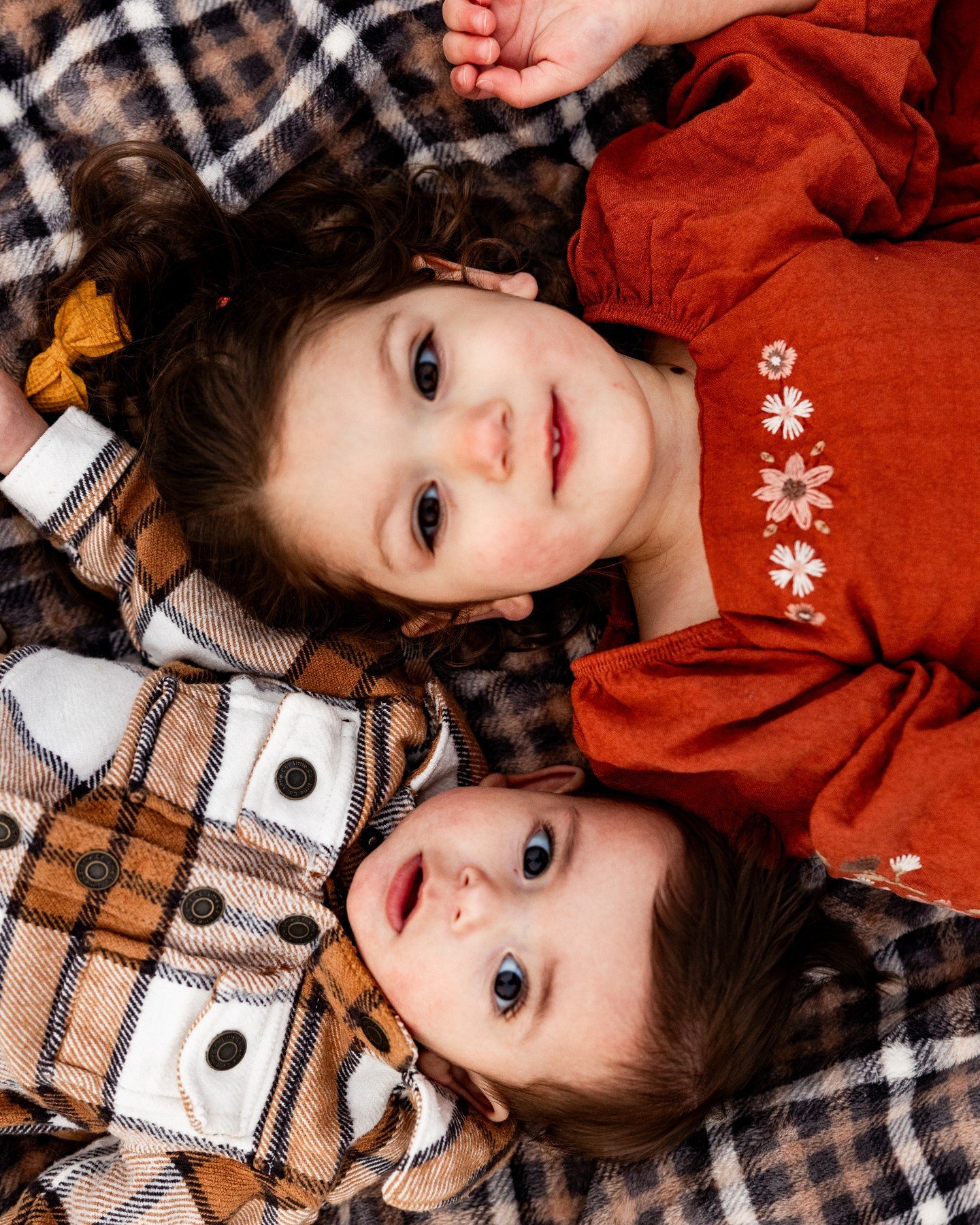 Mabel said we sere besties so I will be riding that high for the rest of my existence.

#familyphotography #dmvphotographer #dmvfamily #marylandfamilyphotographer #eastcoastphotographer #eastcoast #siblings
