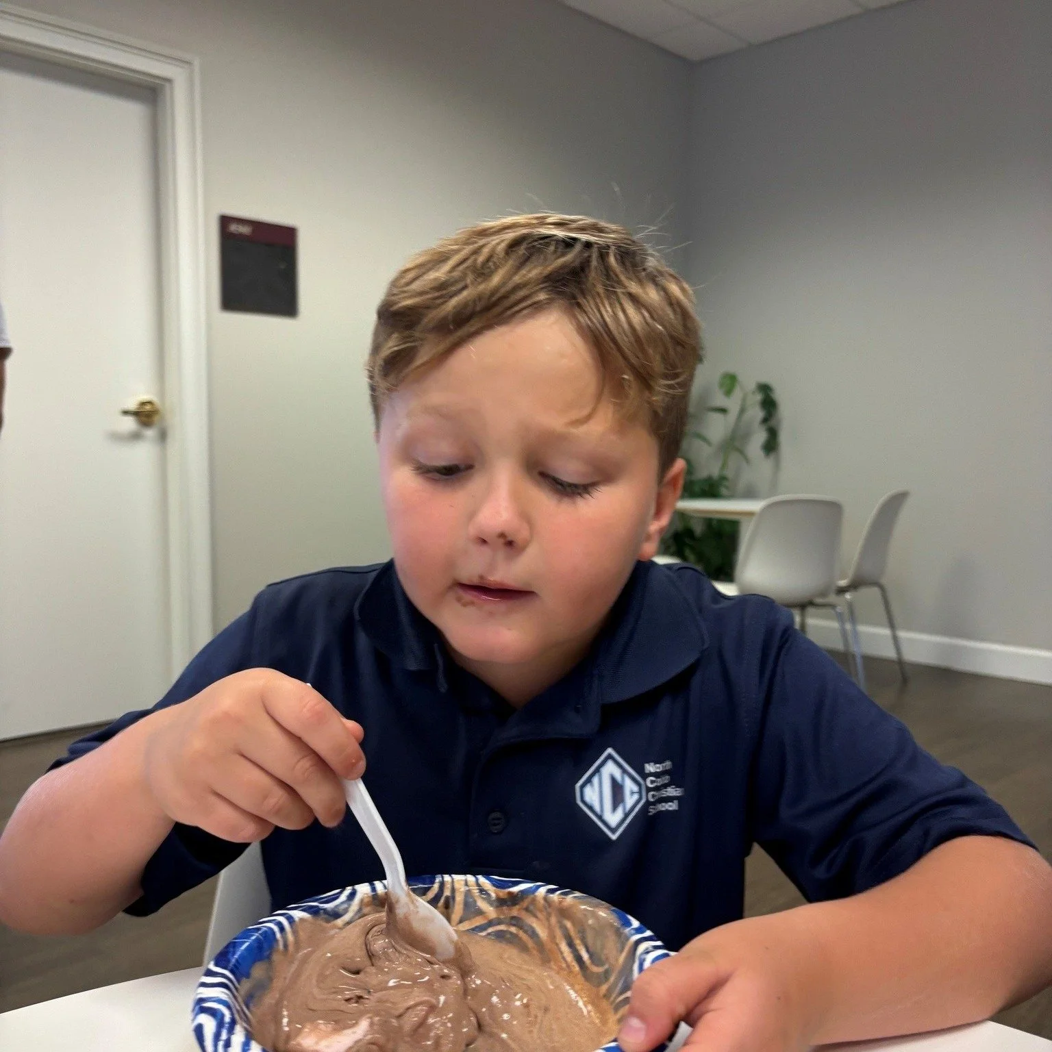 Wednesday nights are back! The Kids Club and SPdL Youth celebrated with an ice cream sundae bar. What are they doing this week? You'll have to be there to find out! 

* Fellowship Supper: 5-6 p.m. (Menu: Chicken fajitas, yellow rice, black beans, sal