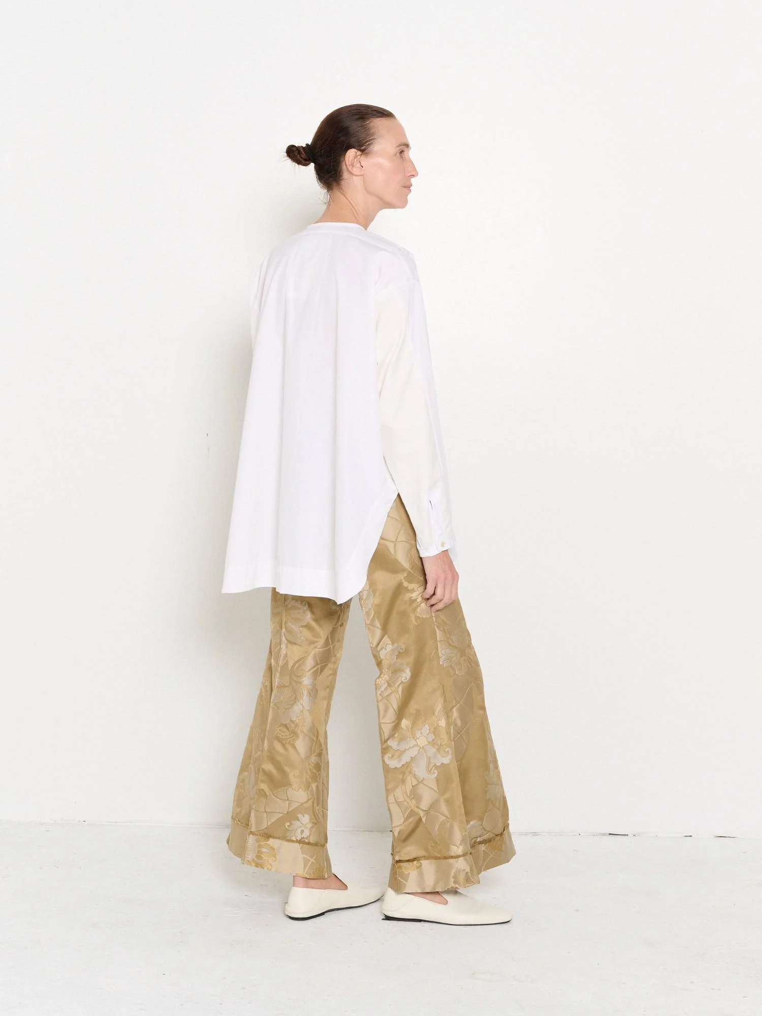 popover-top-white-back-right.jpg