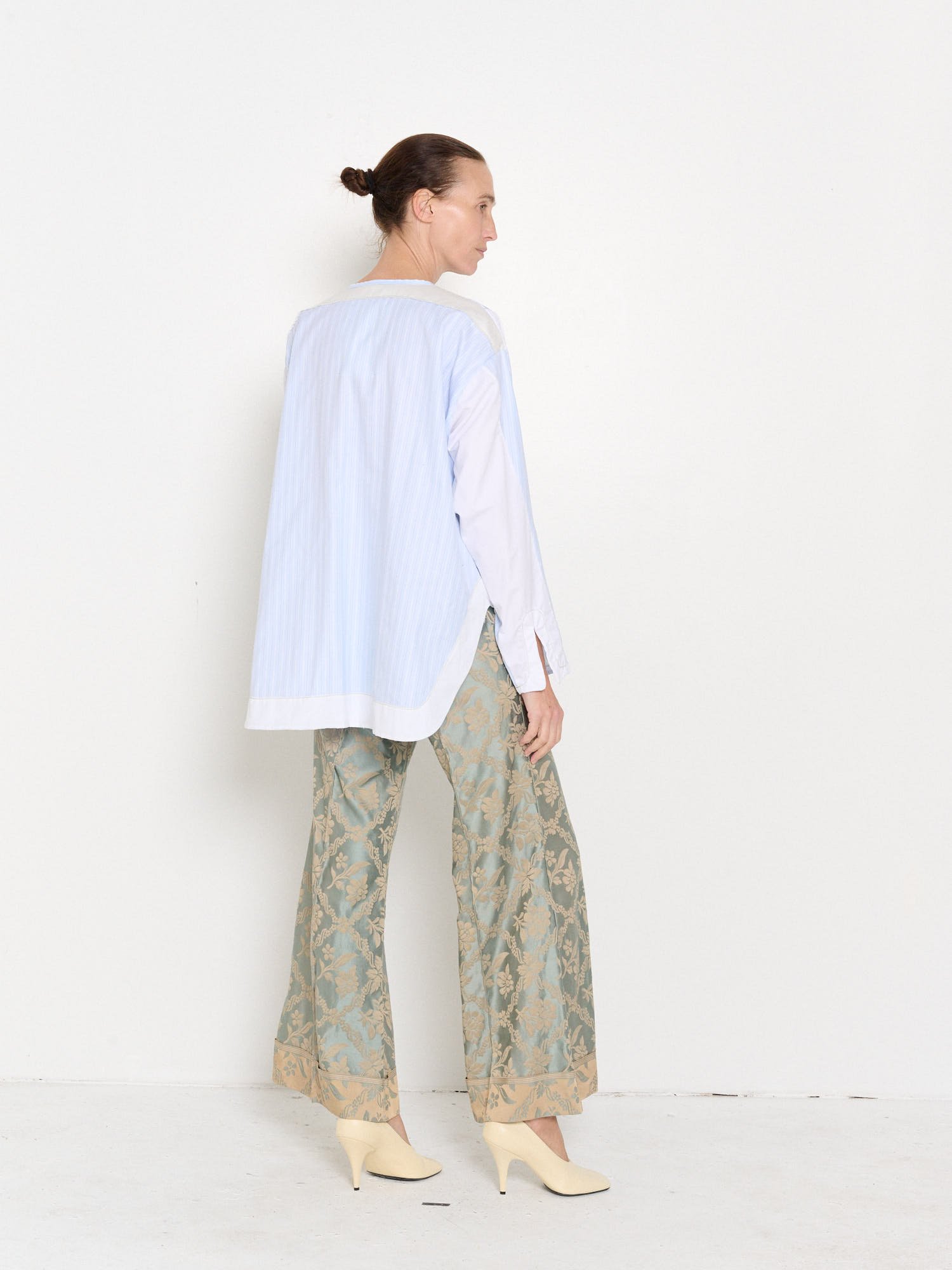 popover-top-striped-shirting-back-right.jpg