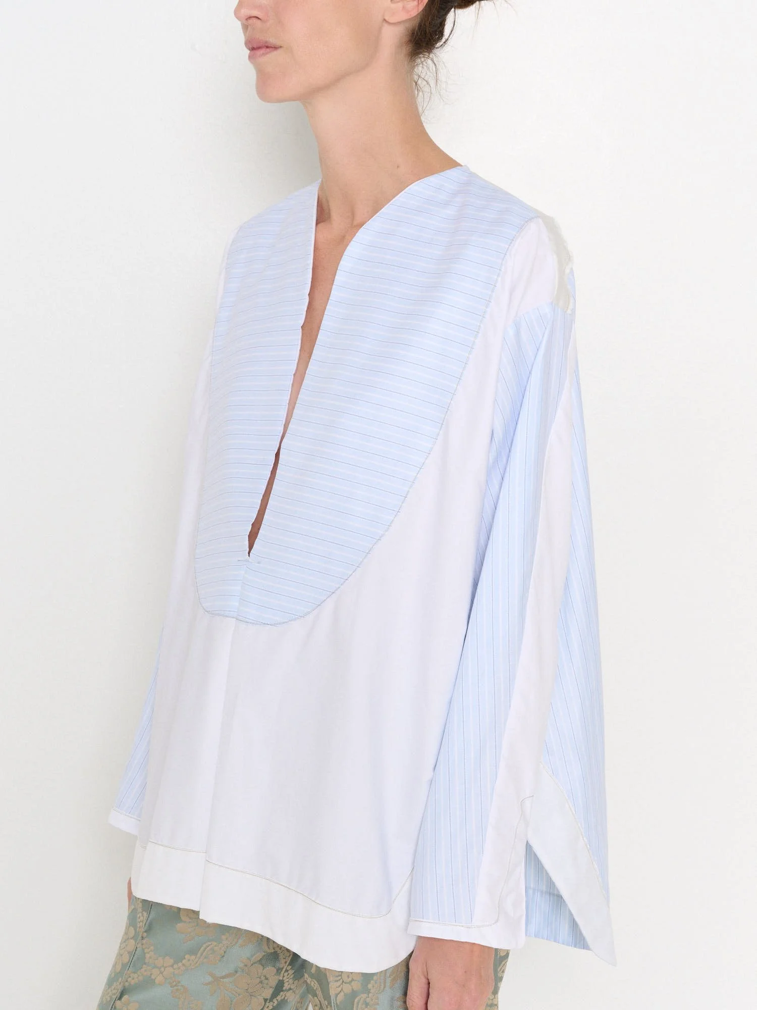 popover-top-striped-shirting-front-tight-right.jpg